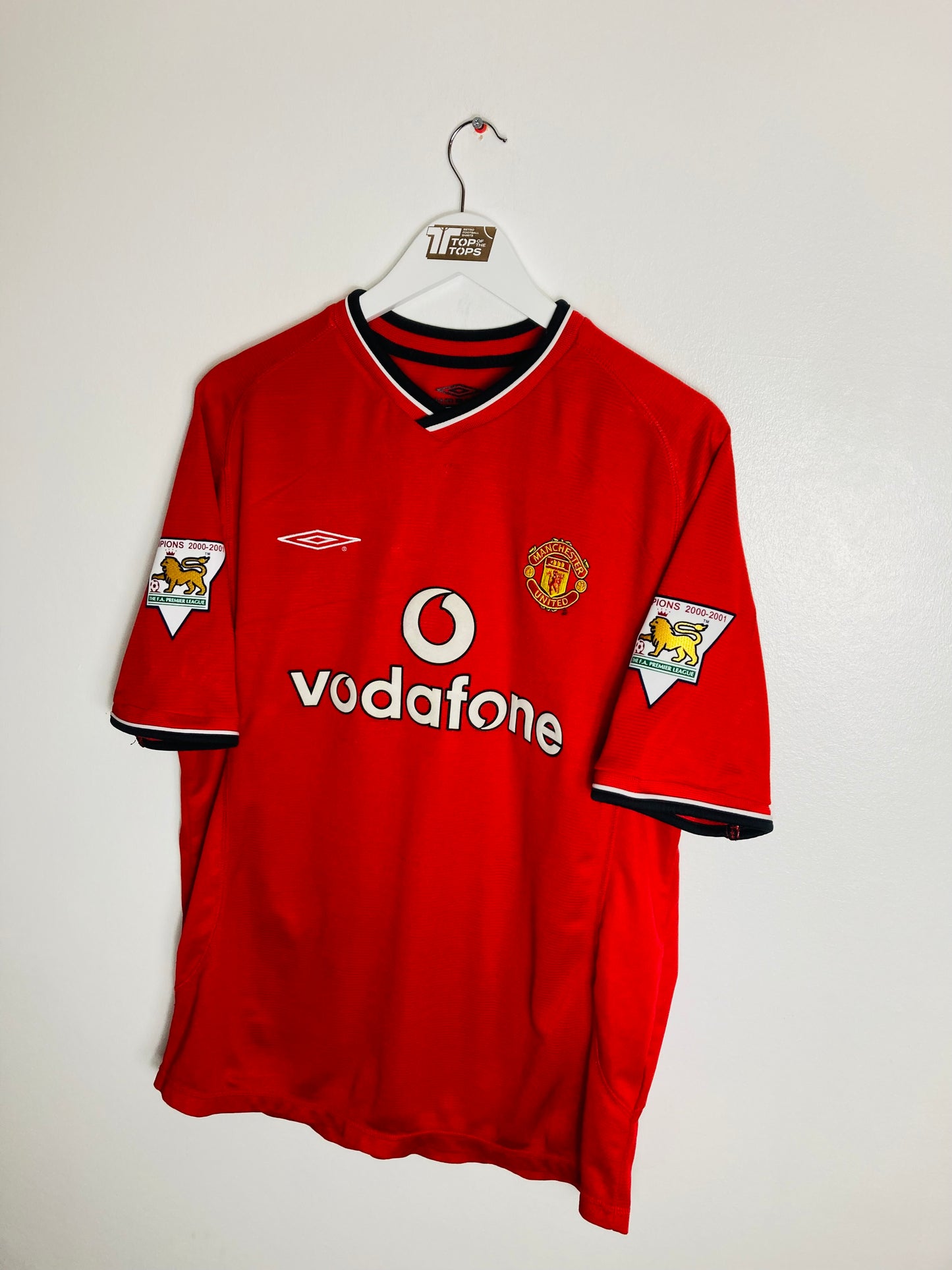 Manchester United home football shirt
2001/02 Scholes Large