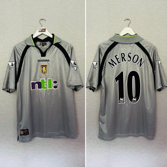 Aston Villa away football shirt
2001/02 Merson Medium