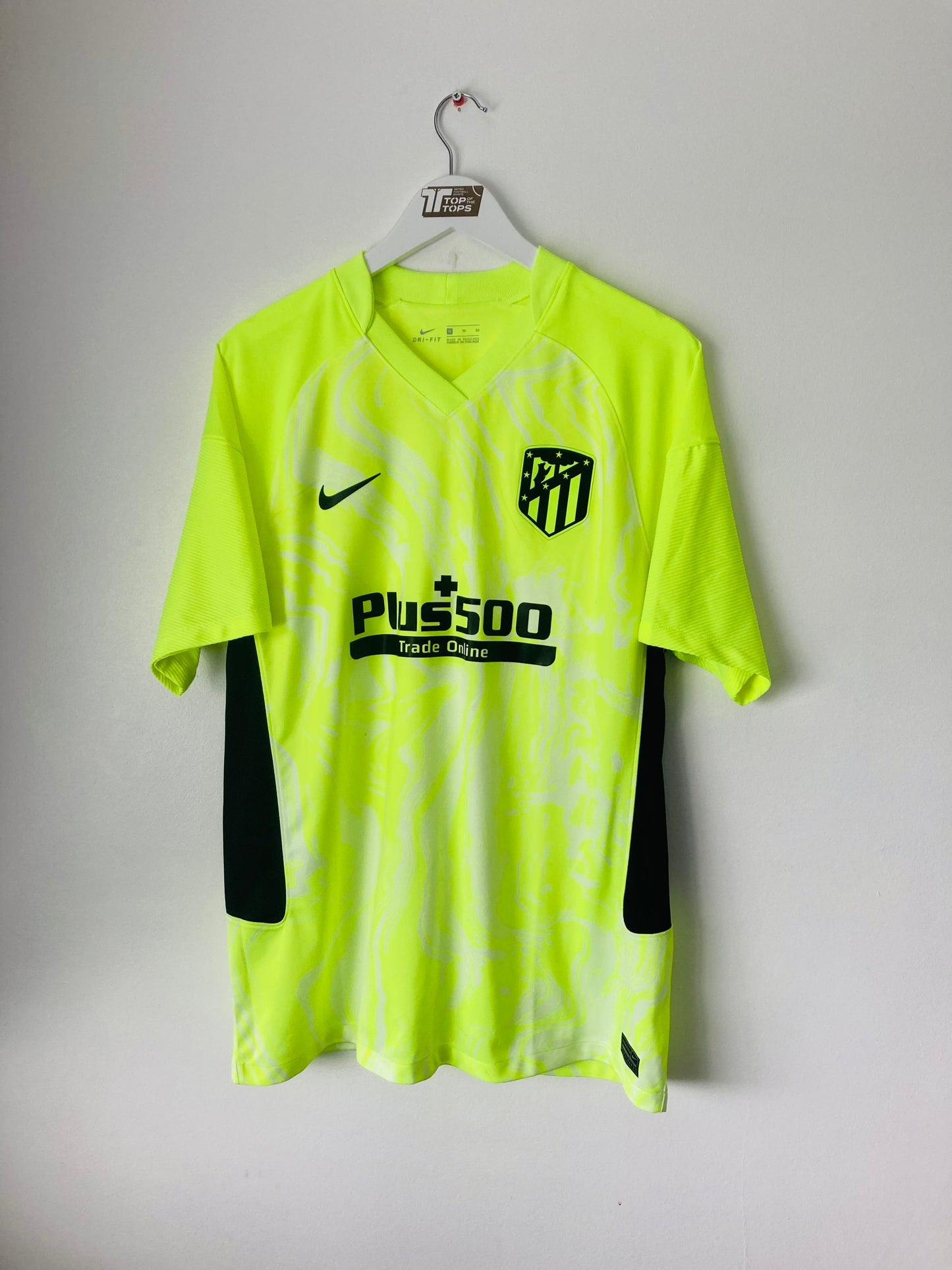 Atletico Madrid third football shirt
2020/21 Suarez XL