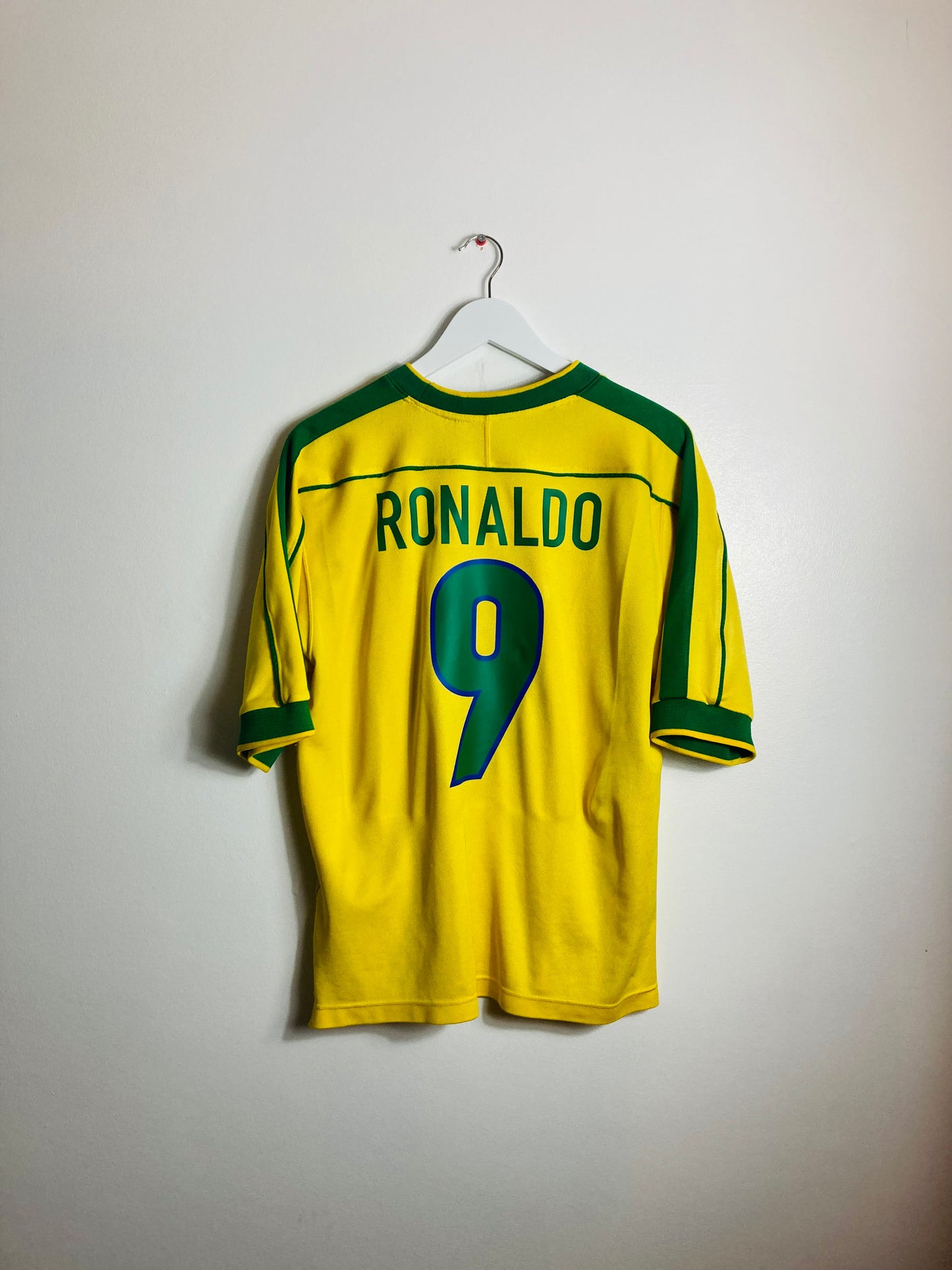 Brazil home football shirt R9 W/C 98 medium