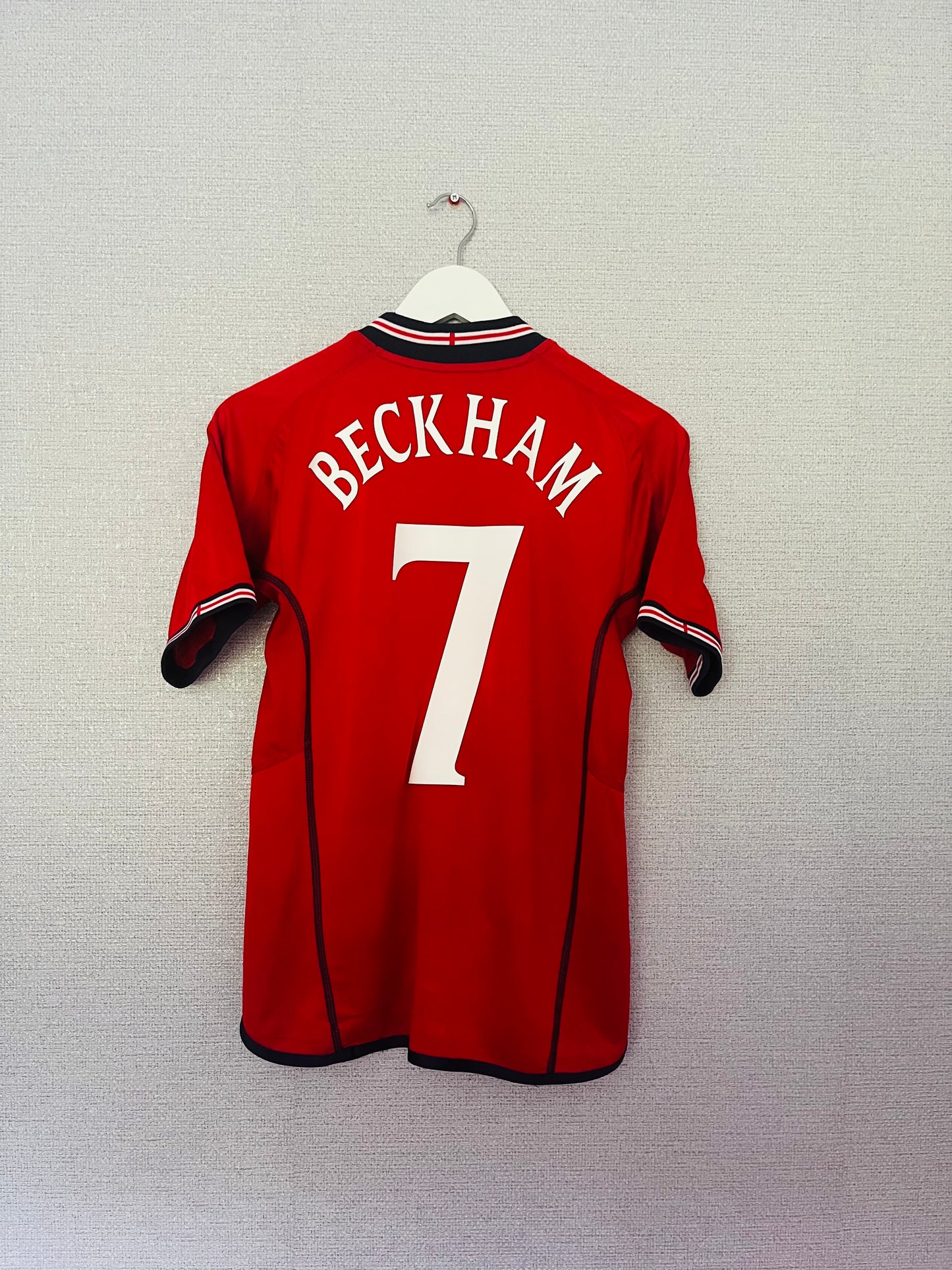 England away reversible football shirt W/C 2002 Beckham Small