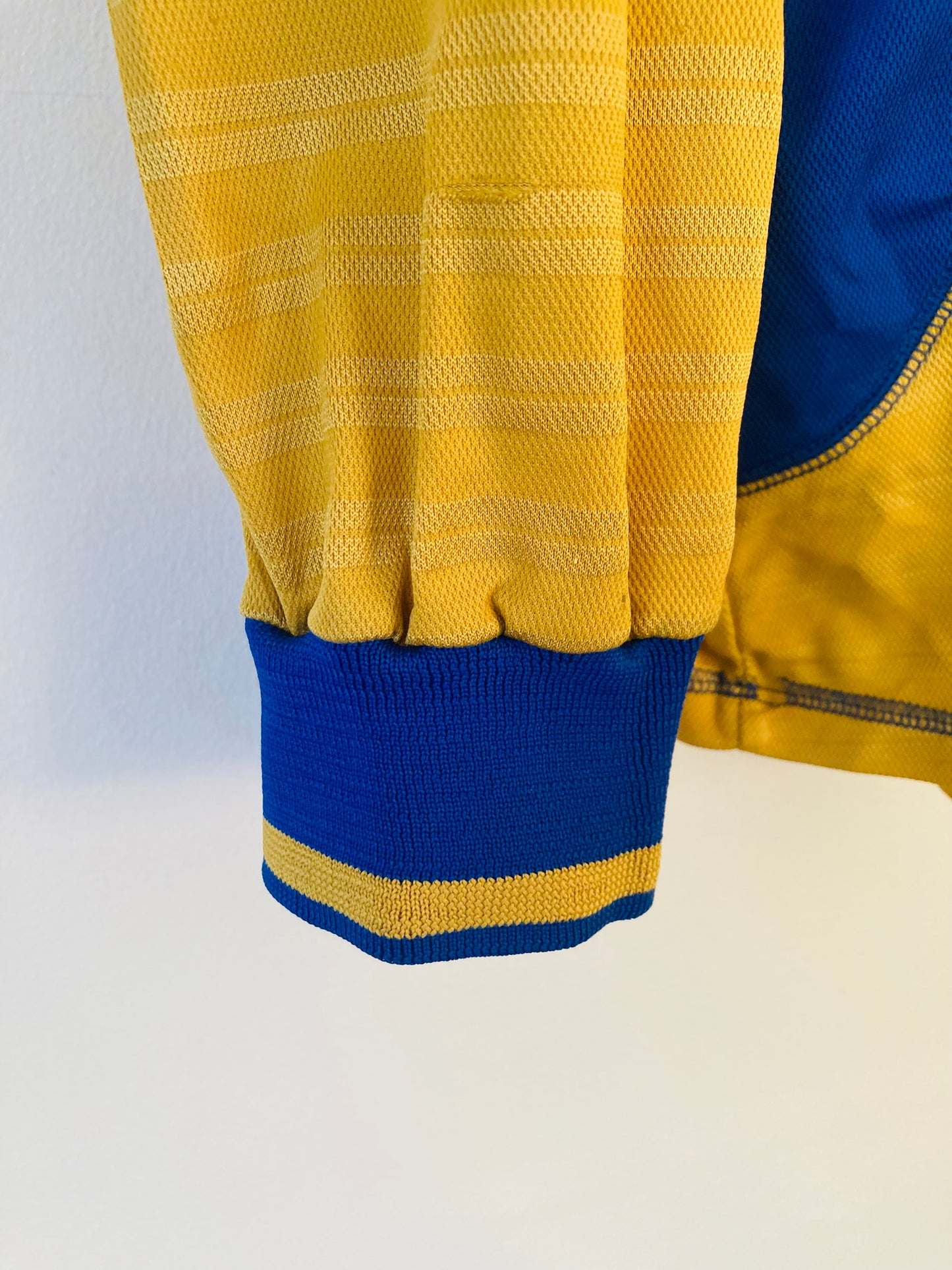 Chelsea away football shirt
Desailly 2000/02 XL