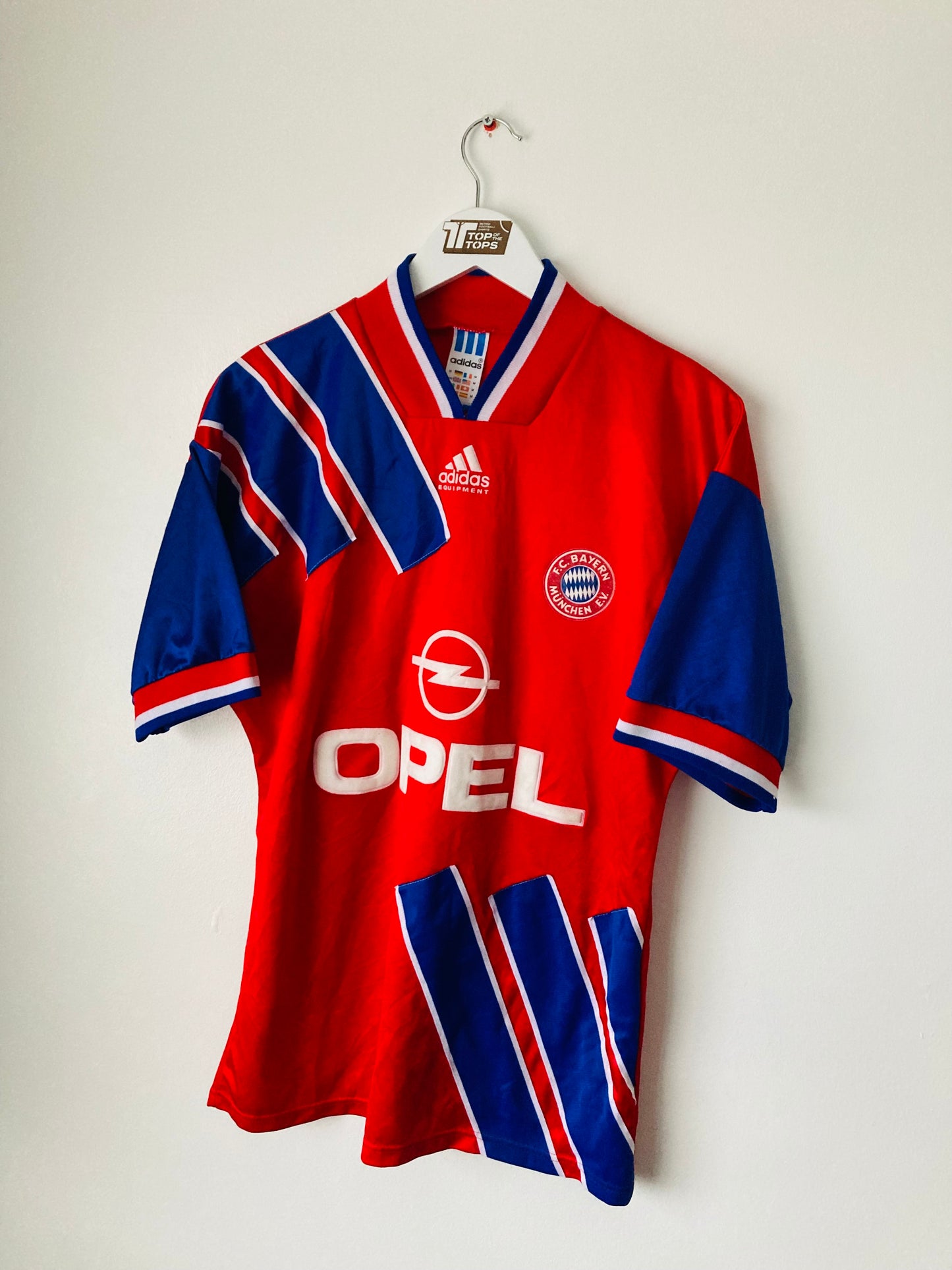 Bayern Munich home football shirt 1993/95 medium