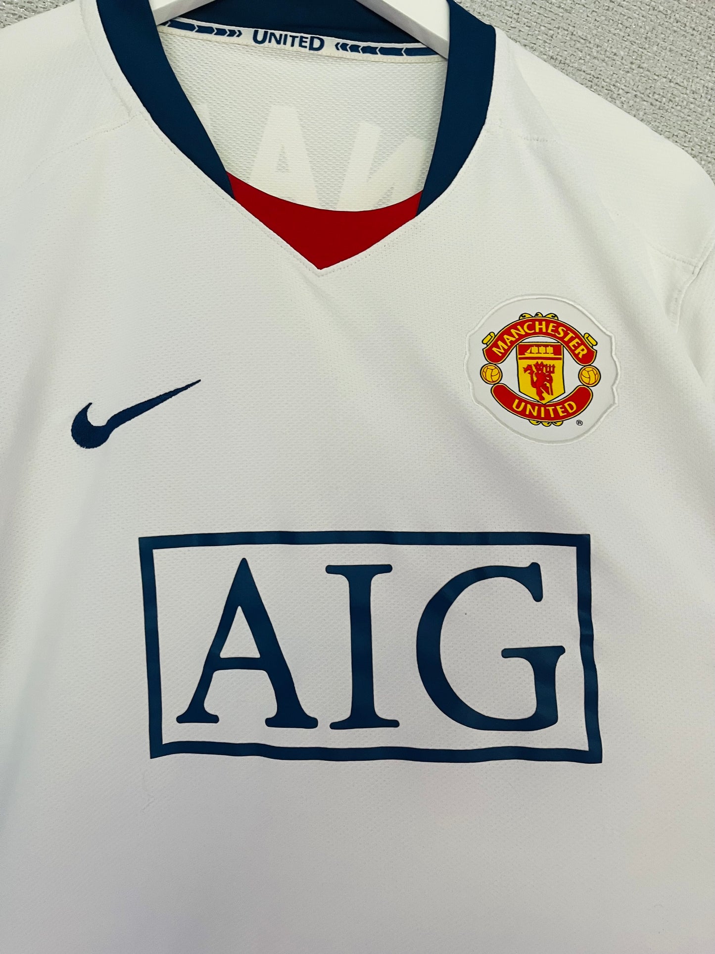 Manchester United away football shirt
2008/09 CR7 Large
