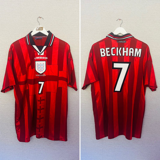 England away football shirt        W/C 1998 Beckham XL