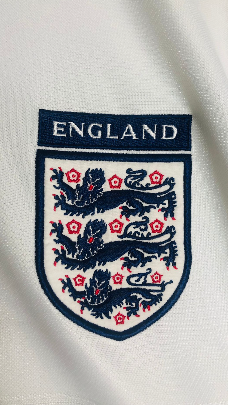 England home football shirt Euro 2000 Shearer