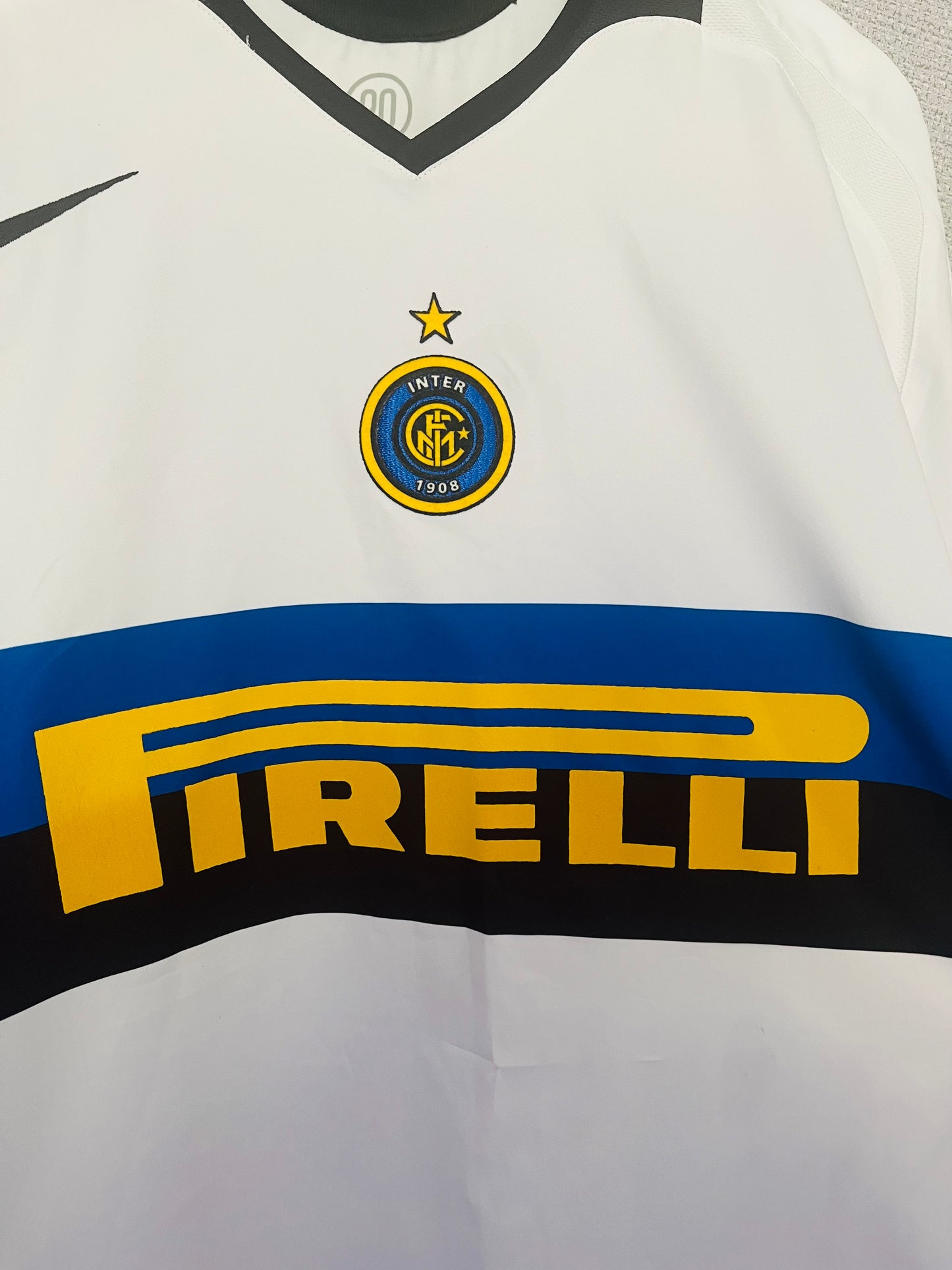 Inter Milan away football shirt 2005/06 Adriano XL