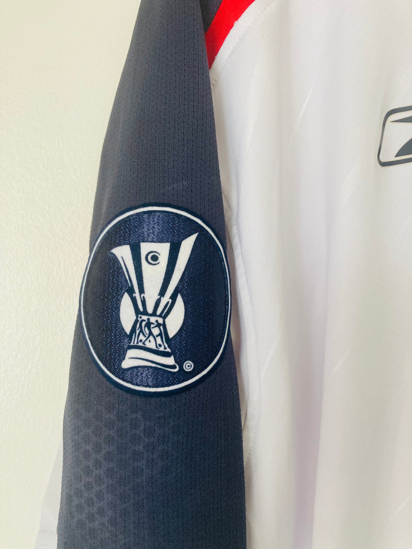Bolton Wanderers home football shirt
2007/08 Nolan XL