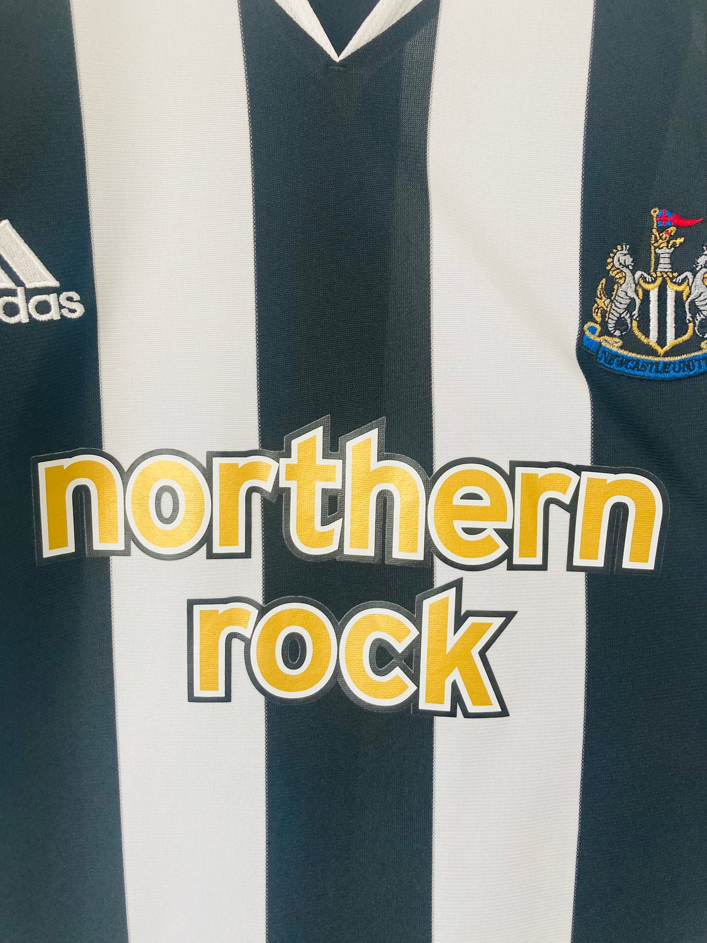 Newcastle United home football shirt
2005/07 Shearer XL
