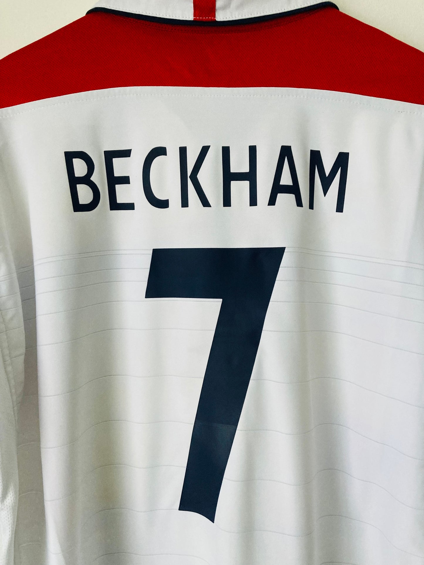 England home football shirt (reversible)
2003/05 Beckham XL
