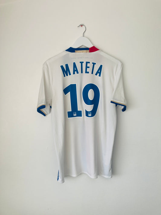 Lyon home football shirt
2016/17 Mateta Medium
