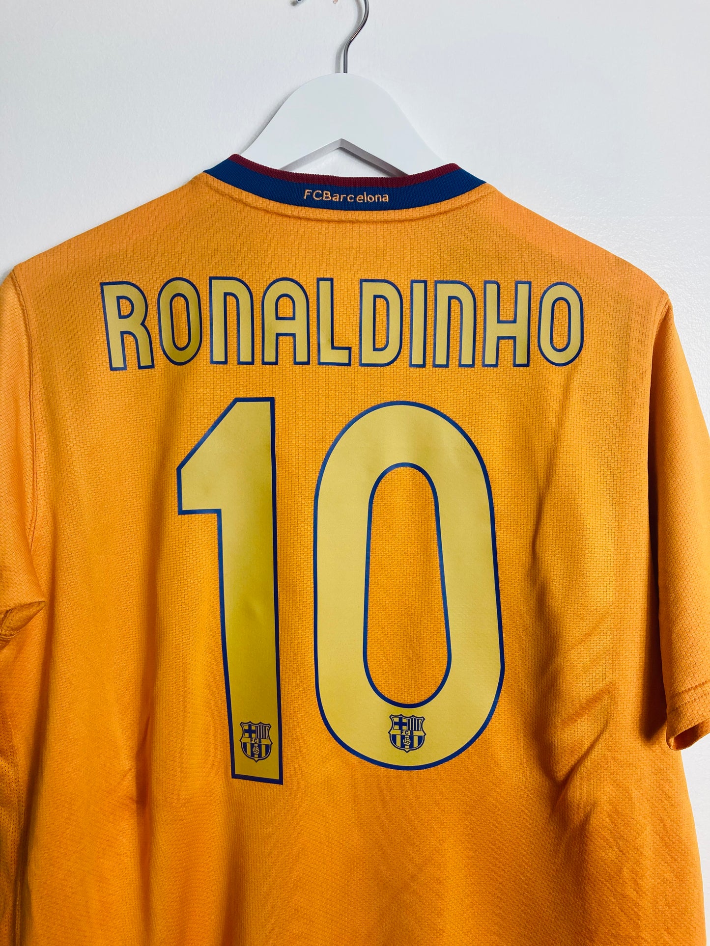 Barcelona third football shirt 2007/08 Ronaldinho Medium