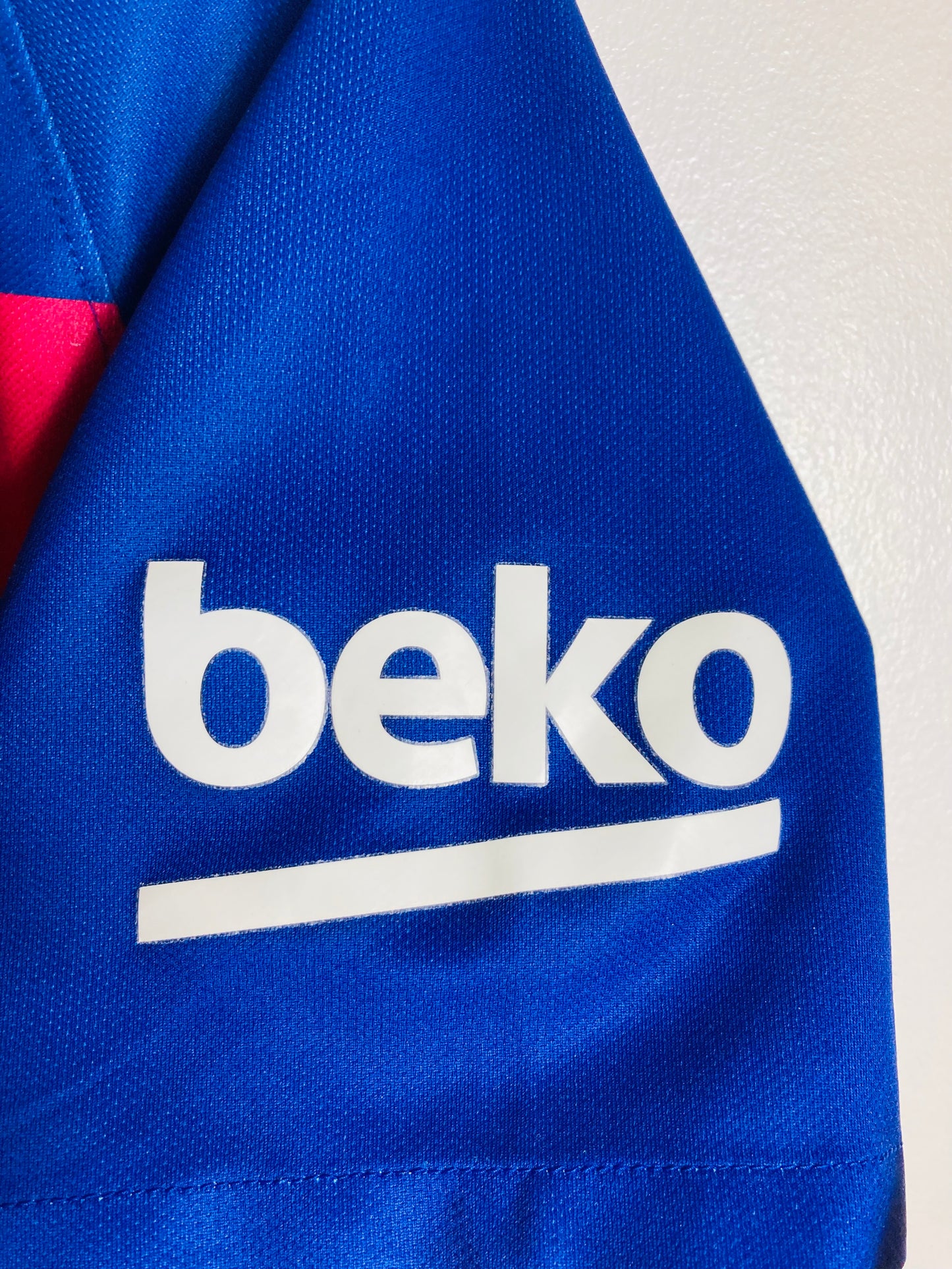 Barcelona home football shirt 2019/20 Messi medium