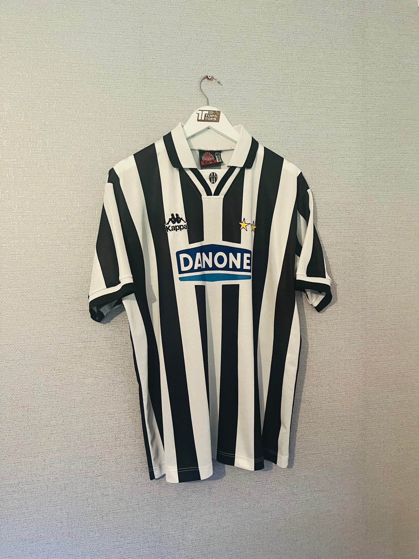 Juventus home football shirt
1994/95 XL
