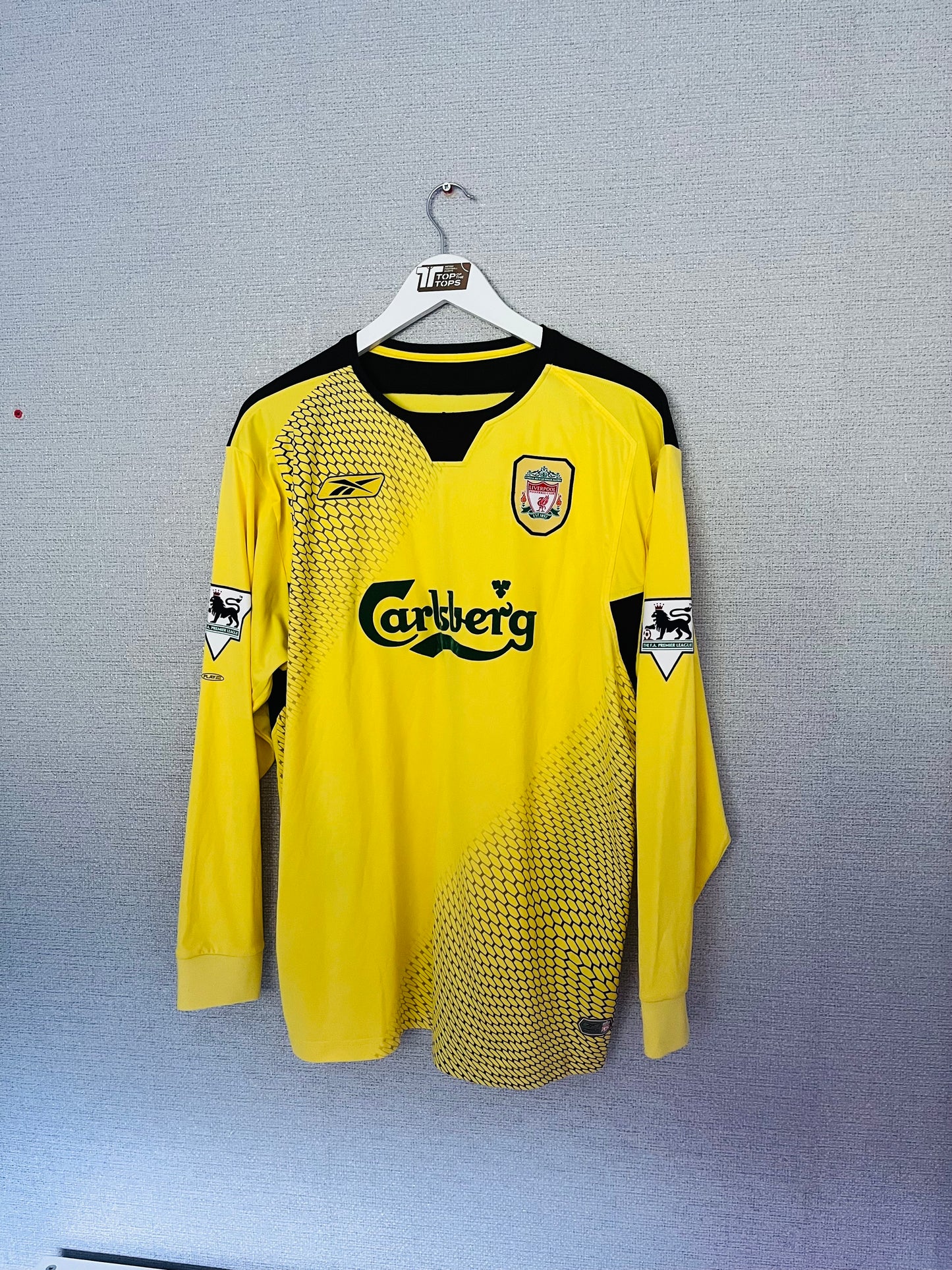 Liverpool away football shirt 2004/05 Gerrard Large L/S