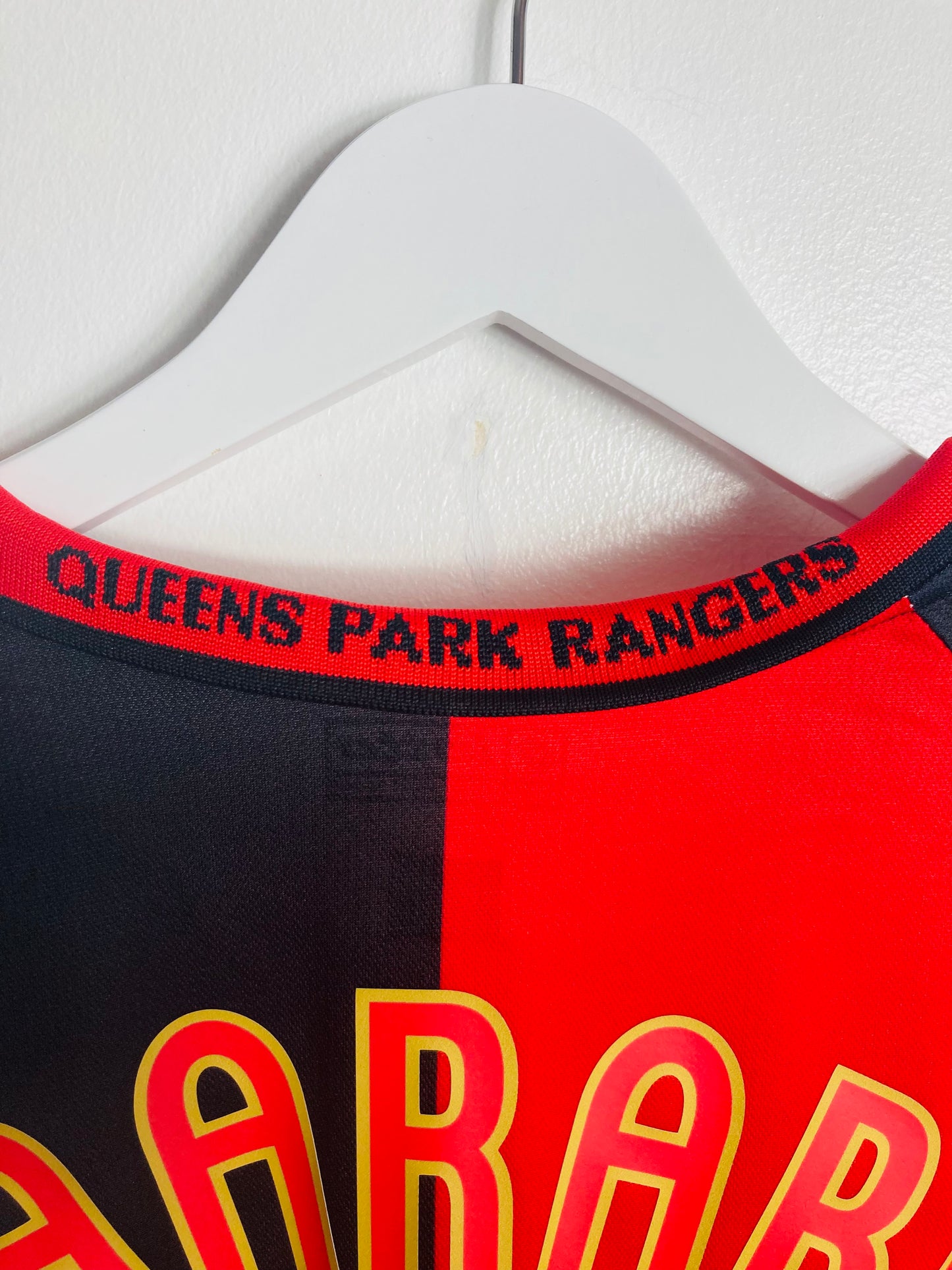 QPR Queens Park Rangers away football shirt
2010/11 Taarabt XL