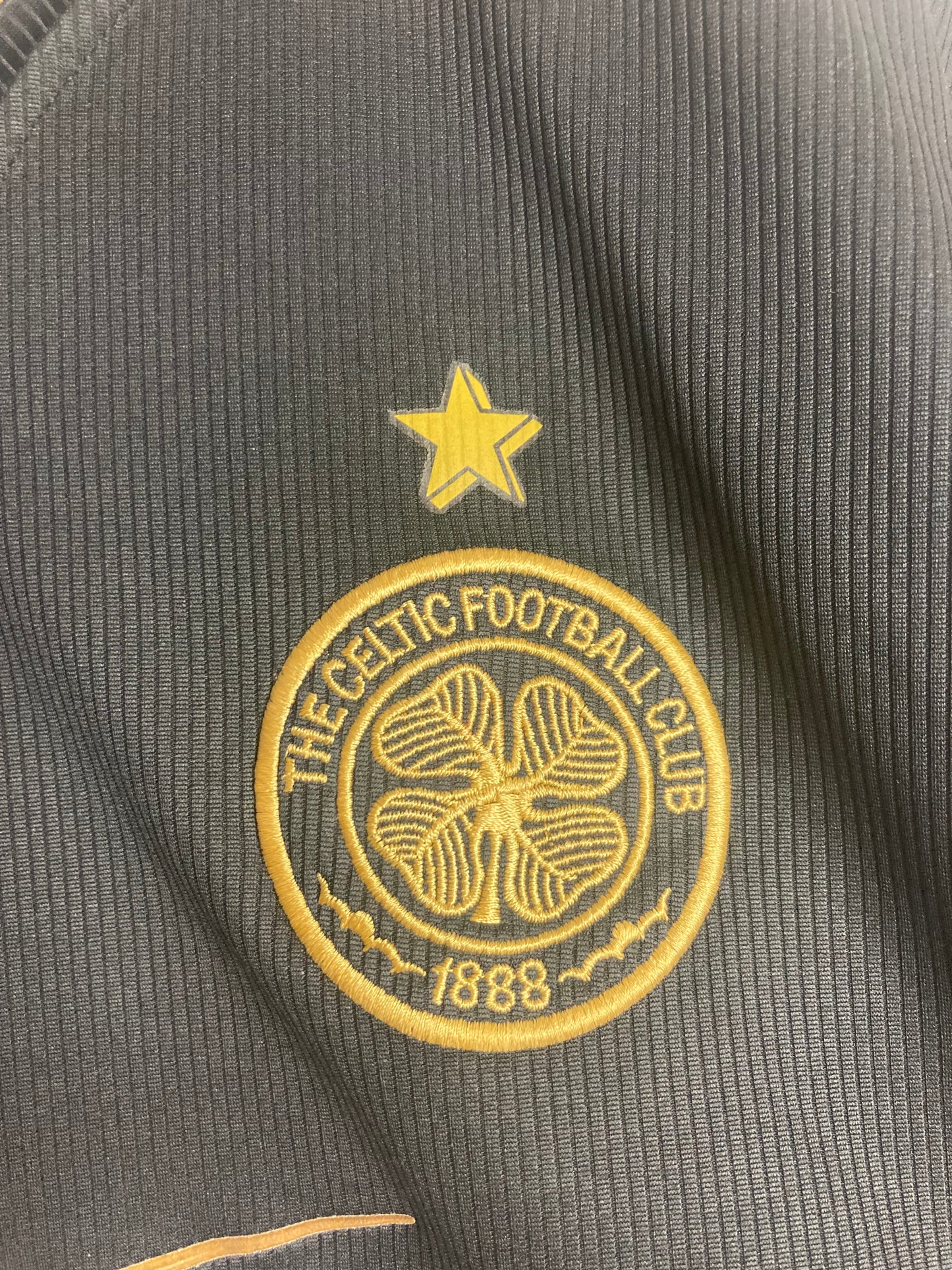 Glasgow Celtic away football shirt 2003/04 Larsson XL
