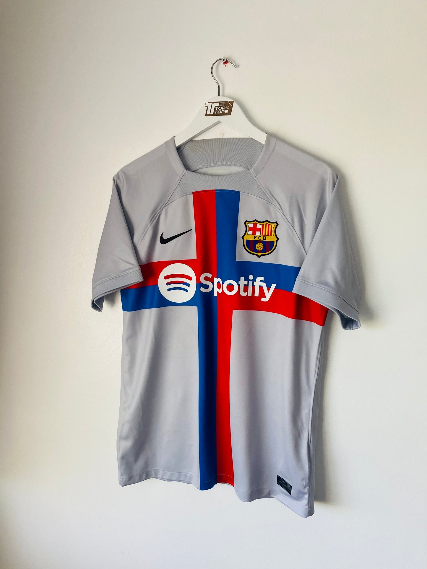Barcelona third football shirt
2022/23 Raphinha Medium