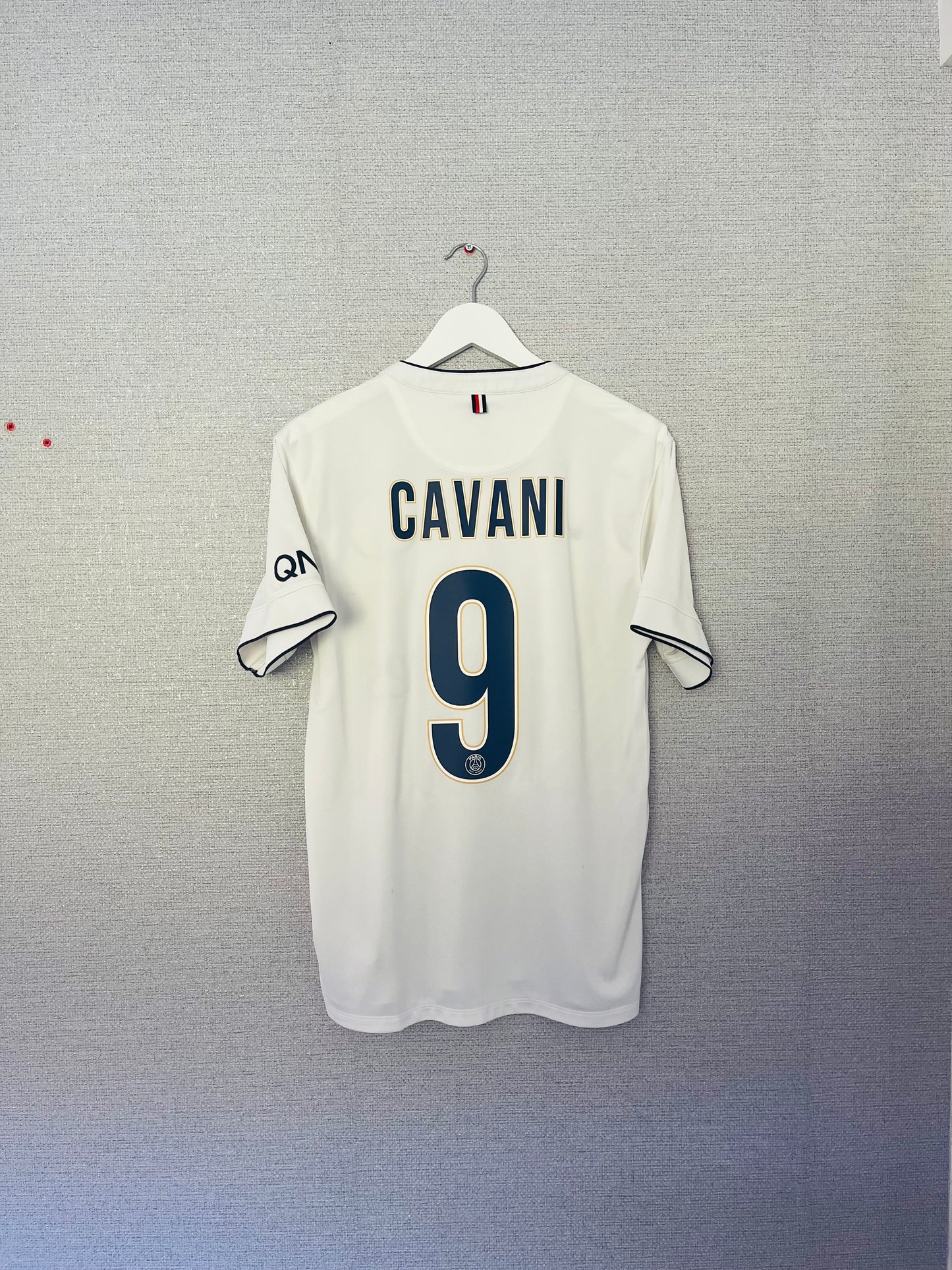 PSG away football shirt 2014/15 Cavani Medium