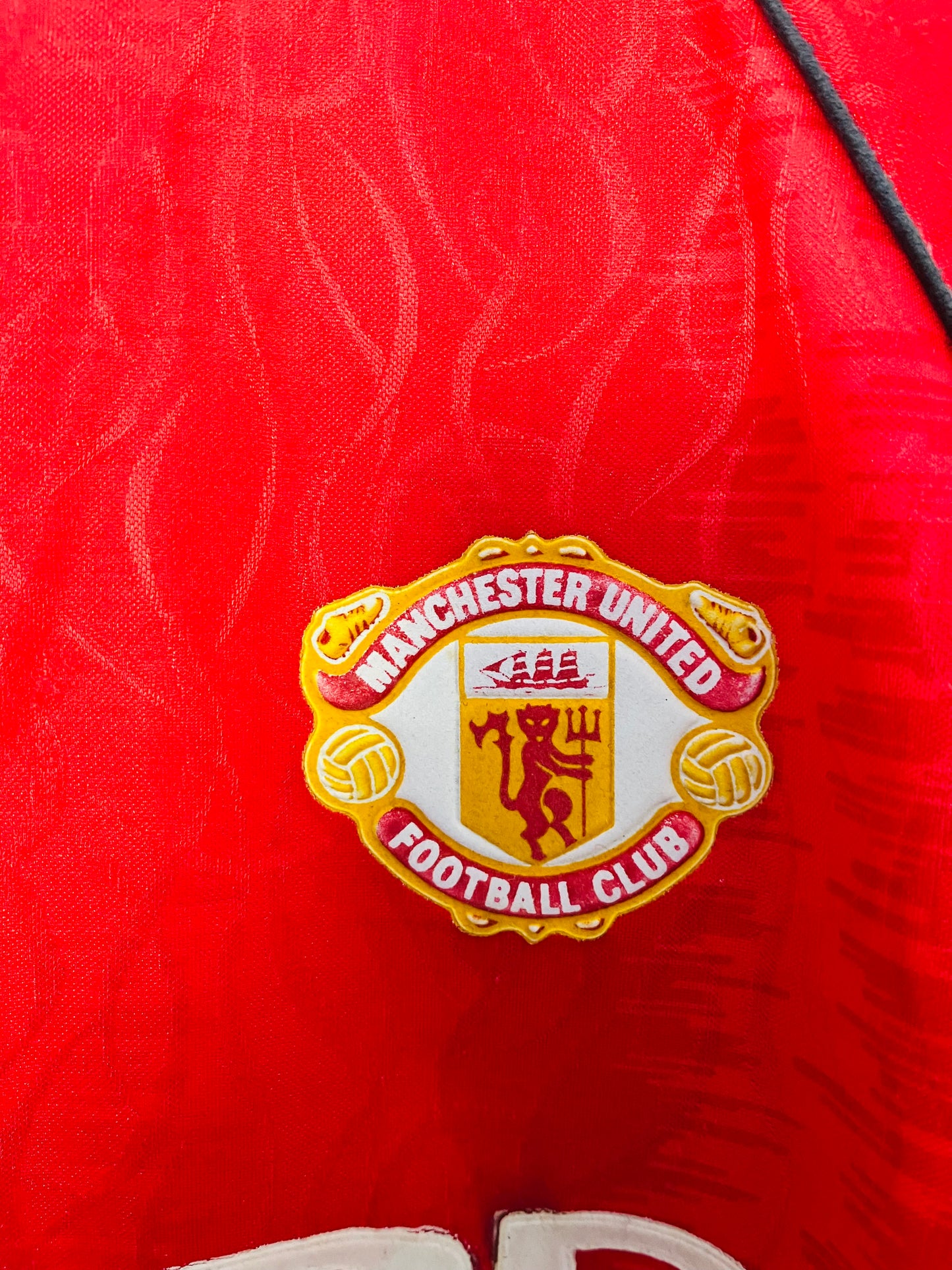 Manchester United home football shirt 1990/92 Large