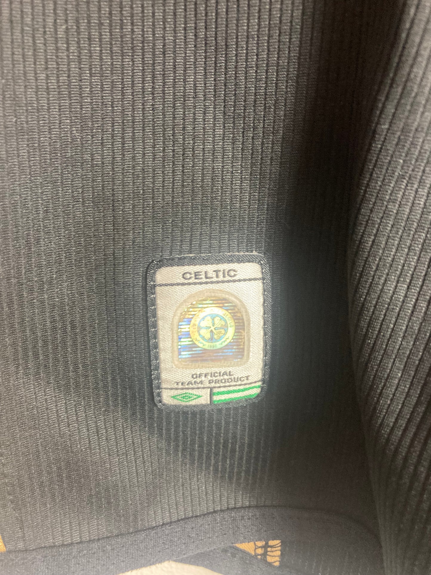 Glasgow Celtic away football shirt 2003/04 Larsson XL