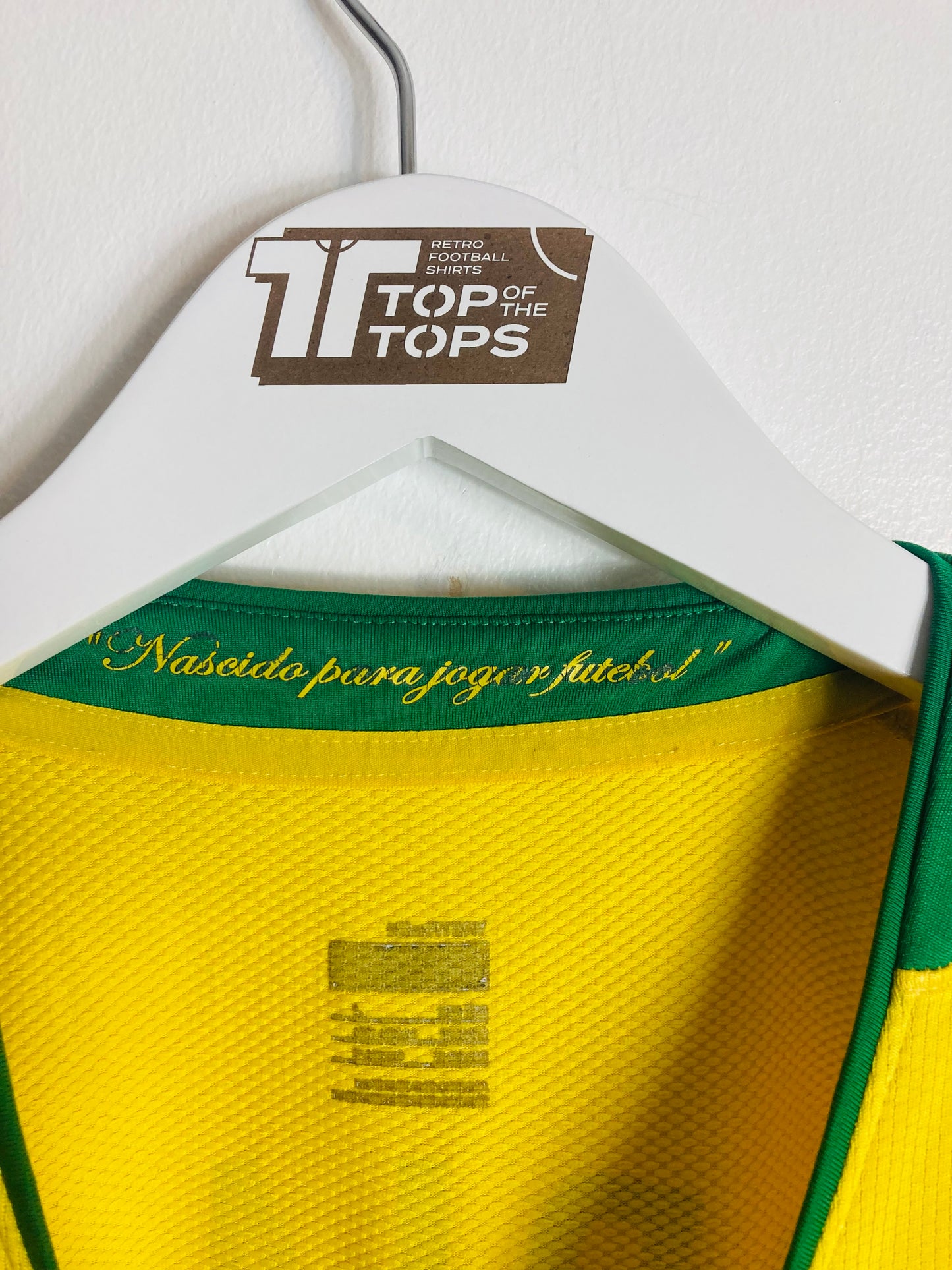 Brazil home football shirt
2008/10 Adriano Large
