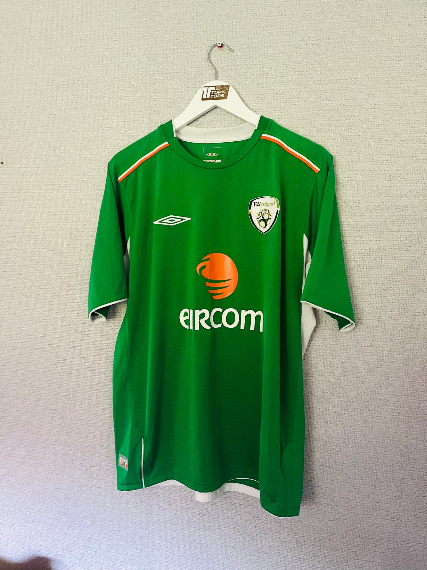 Republic of Ireland home football shirt 2004/06 Large