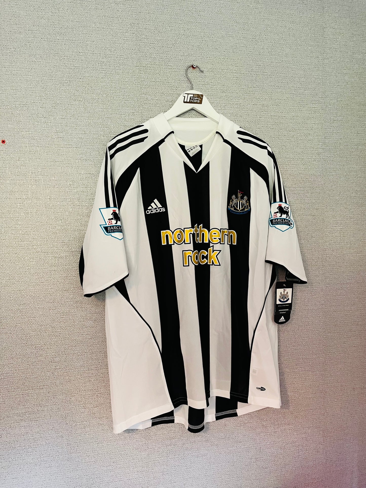 Newcastle United home football shirt 2005/07 Shearer XL BNWTs