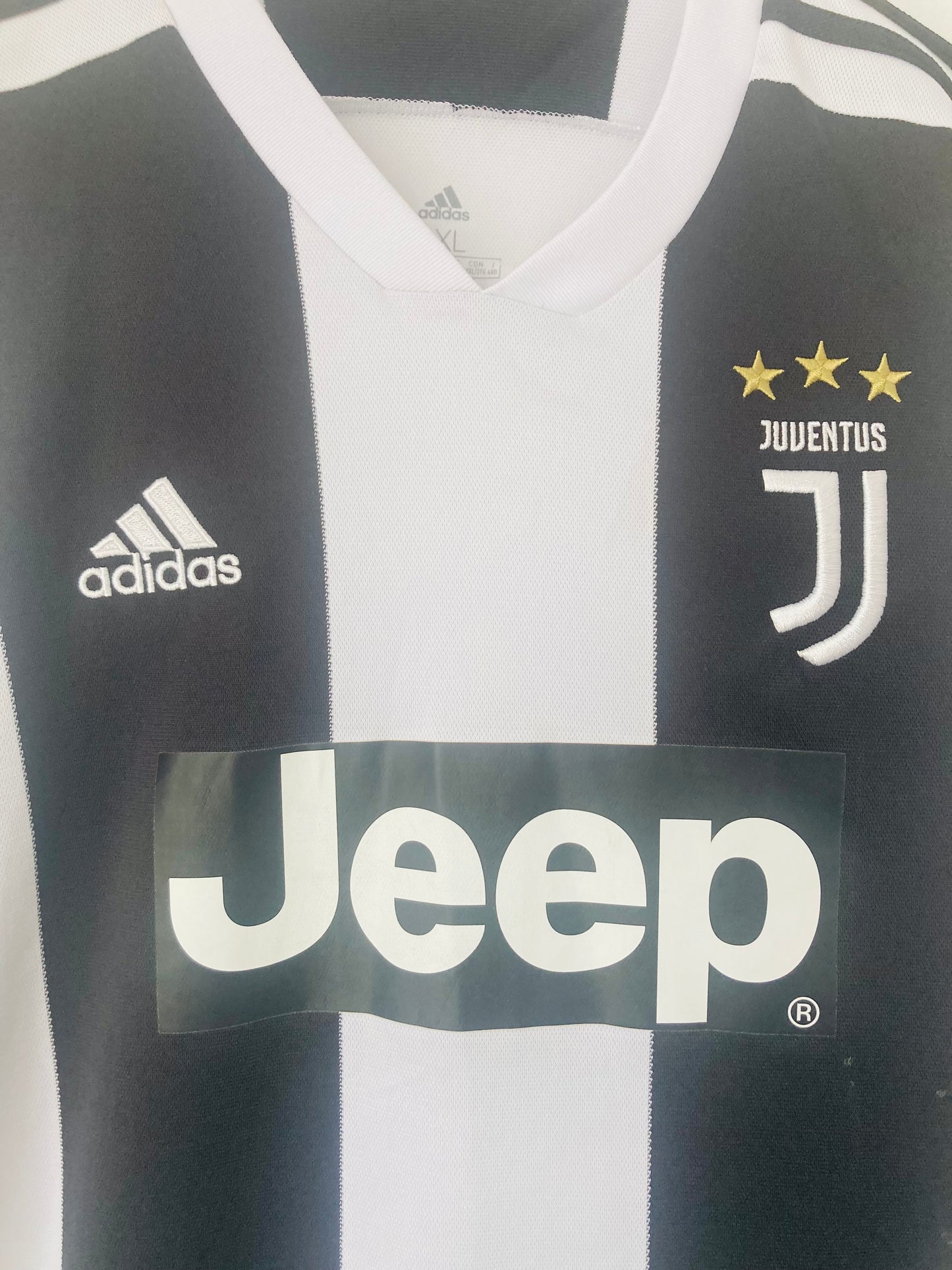 Juventus home football shirt 2018/19 CR7 XXL