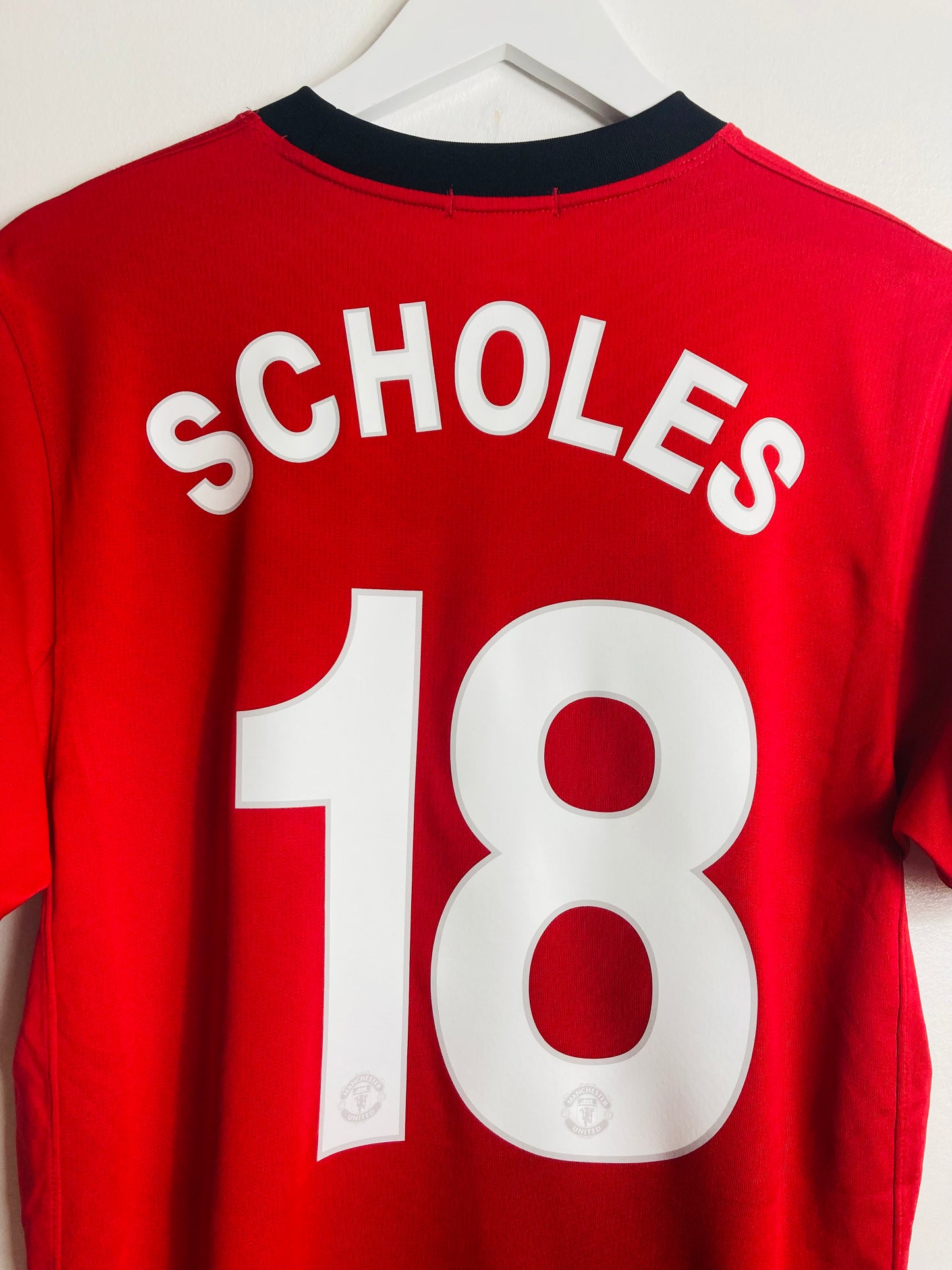 Manchester United home football shirt
2009/10 Scholes Medium