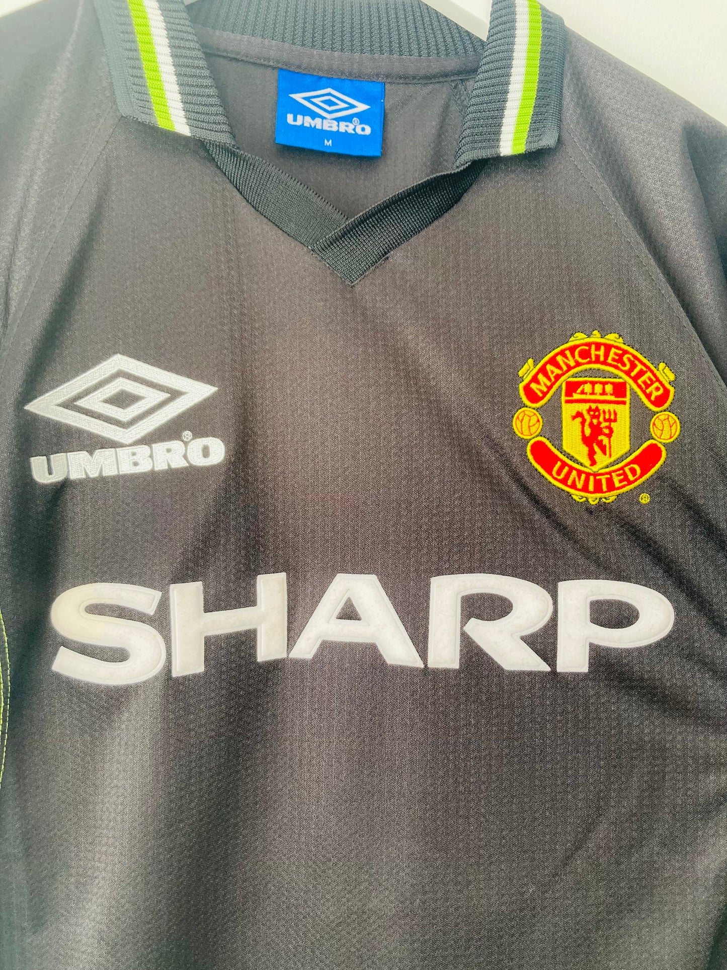 Manchester United third football shirt 1998/99 Keane Medium
