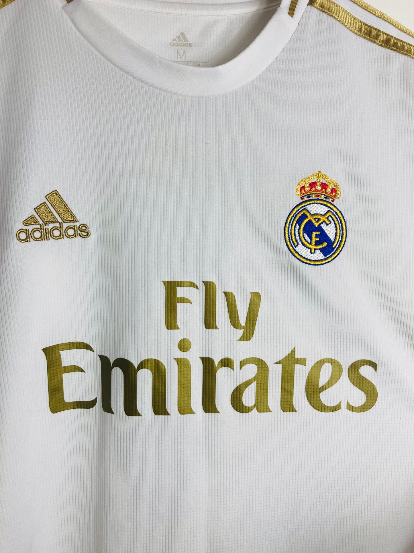 Real Madrid home football shirt
2019/20 Rodrygo Medium