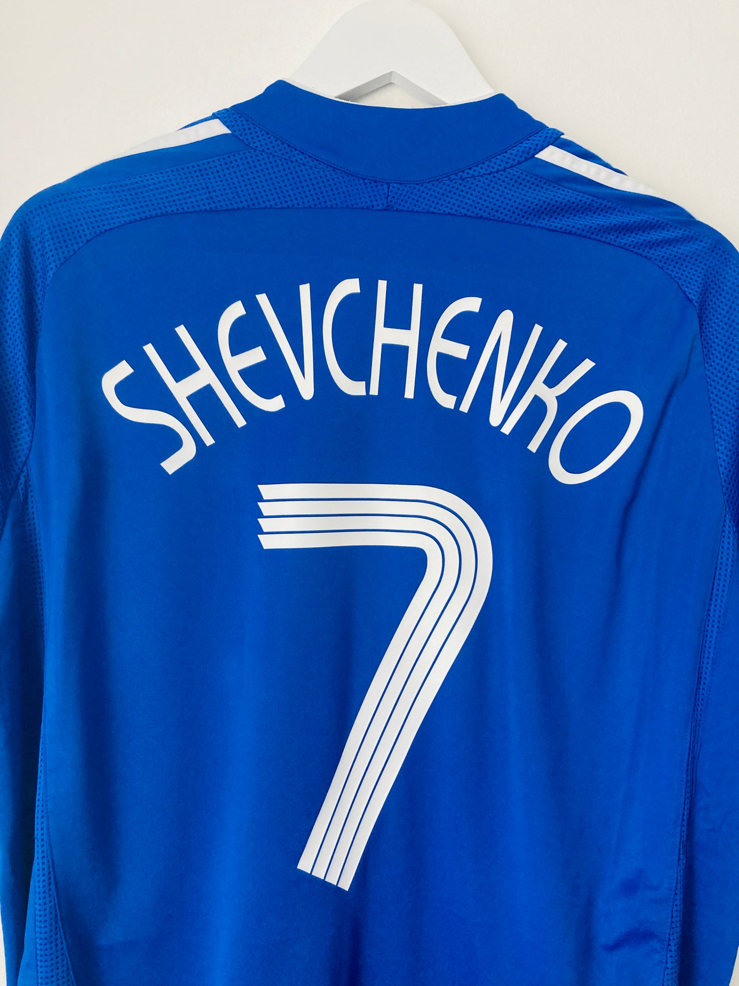 Chelsea home football shirt
2006/07 Shevchenko Large
