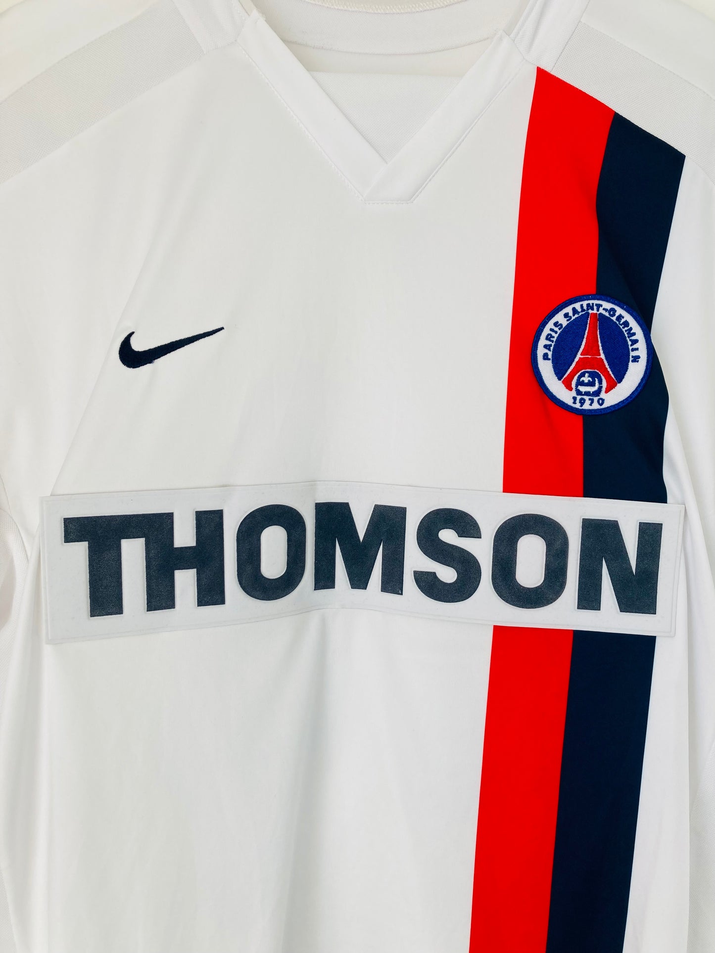 Paris Saint Germain PSG away football shirt
2002/03 Ronaldinho Medium