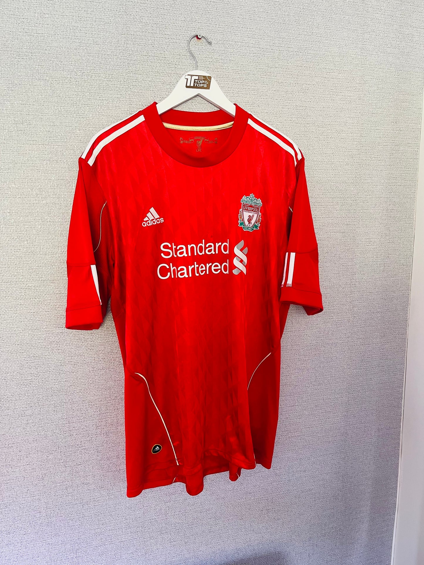 Liverpool home football shirt 2010/12 Suarez XL