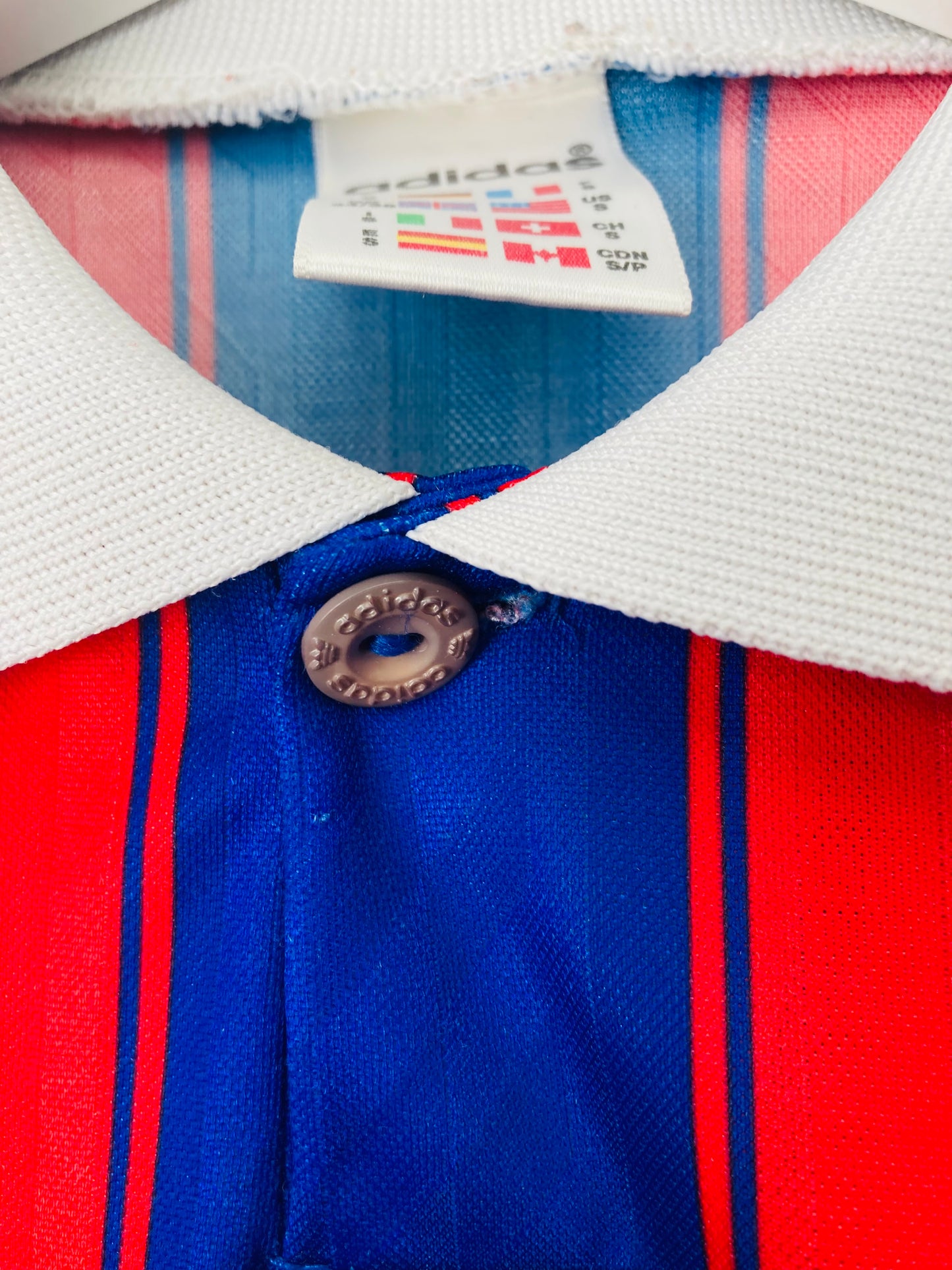 Bayern Munich home football shirt
1995/97 Sforza Small