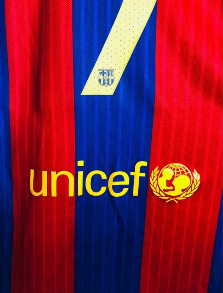Barcelona home football shirt 2016/17 Suarez XL