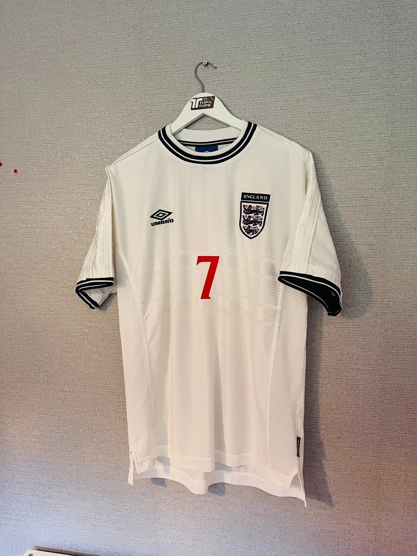 England home football shirt 1999/2000 Beckham XL
