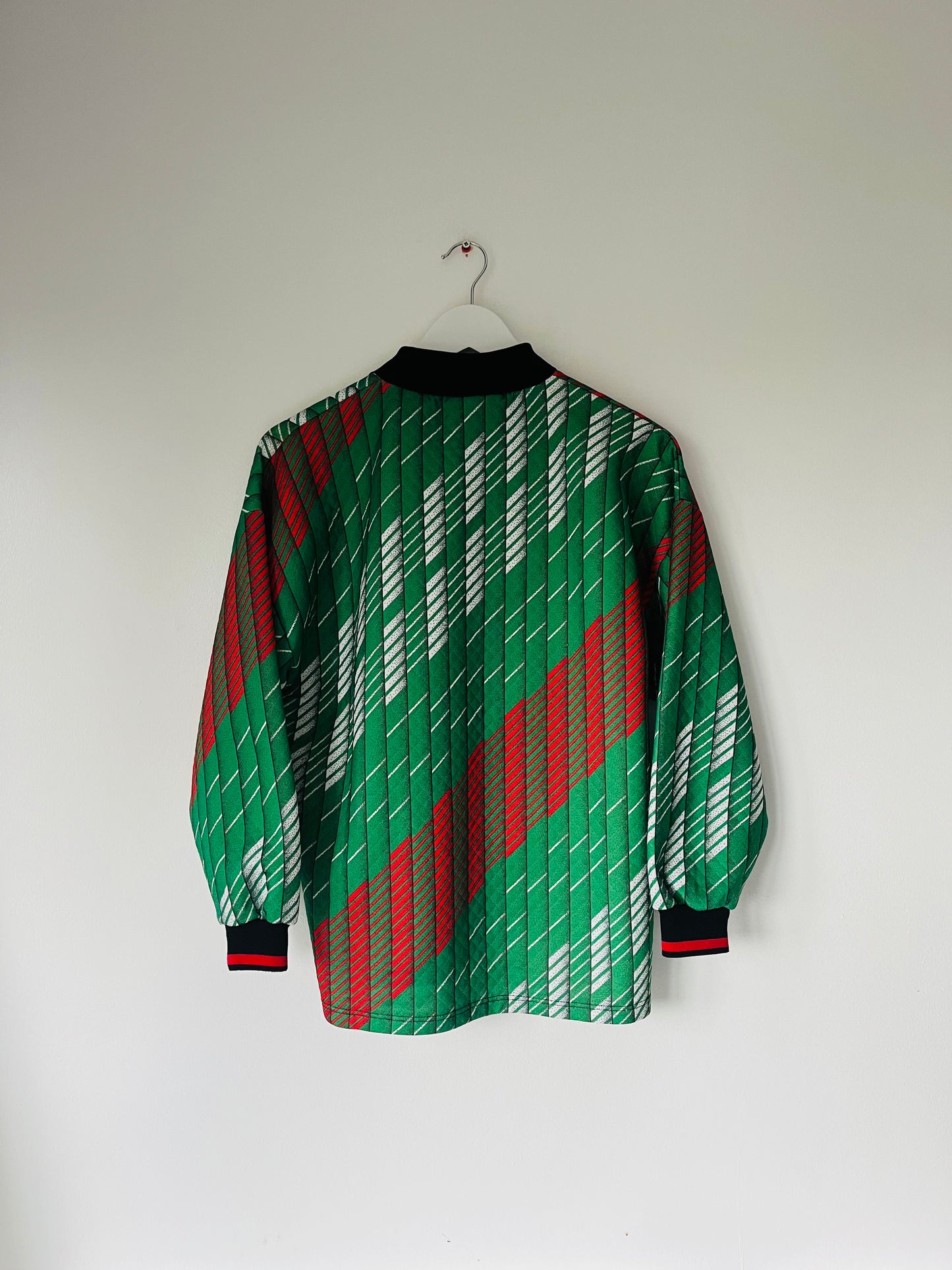 Blackburn Rovers goalkeeper football shirt 1995/96 Small