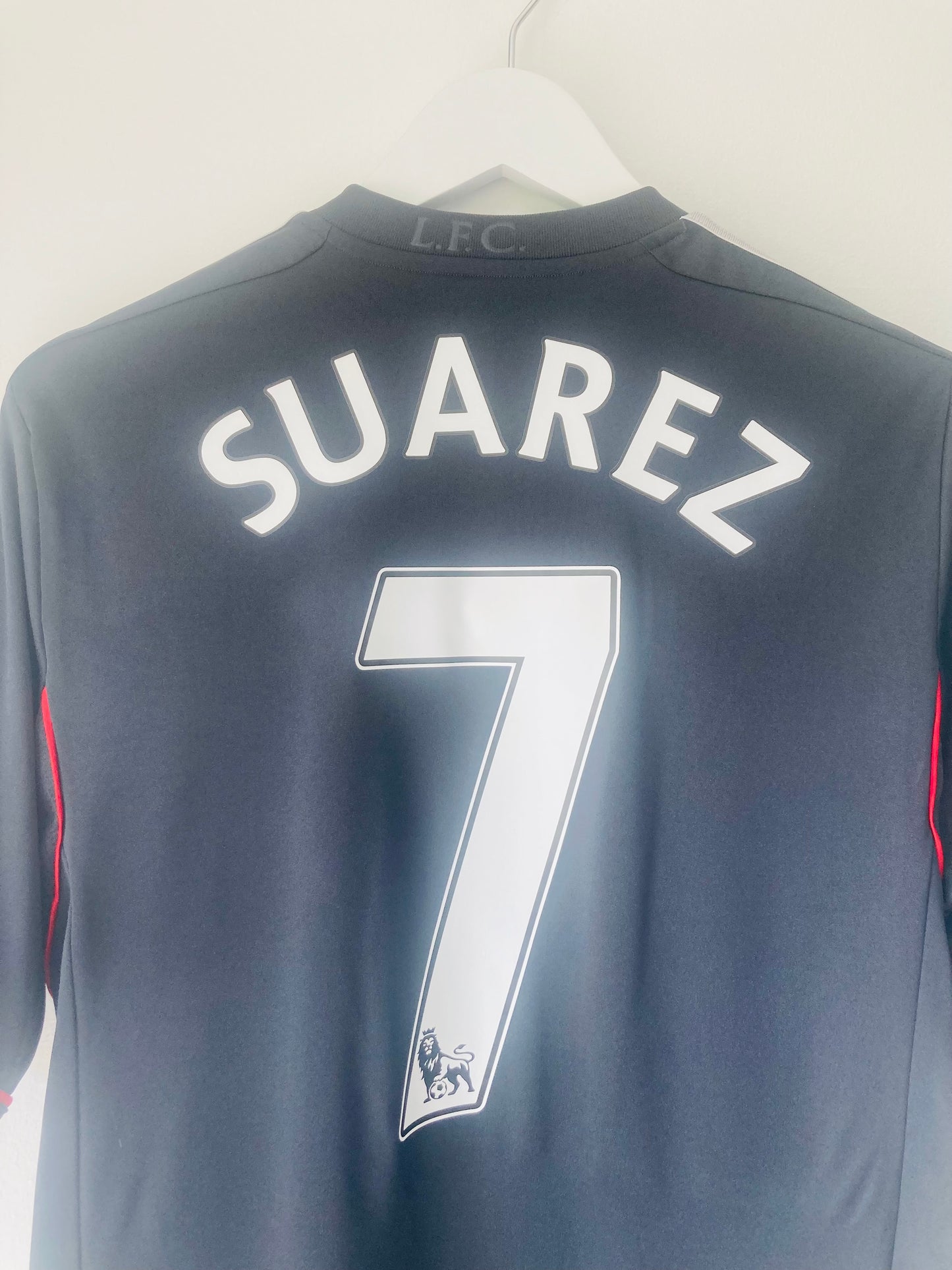 Liverpool away football shirt 2011/12 Suarez Medium