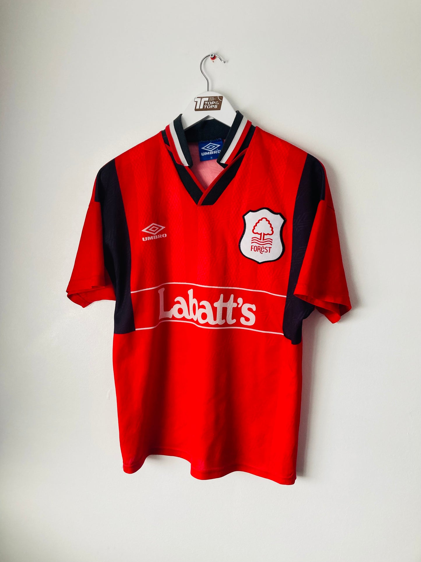 Nottingham Forest home football shirt
1994/96 Collymore Medium