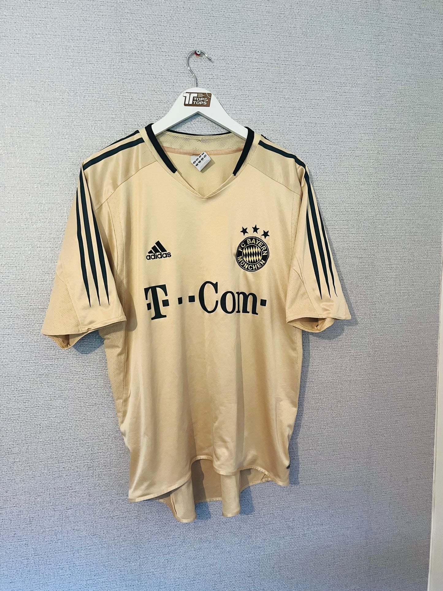 Bayern Munich away football shirt 2004/05 Makaay Large