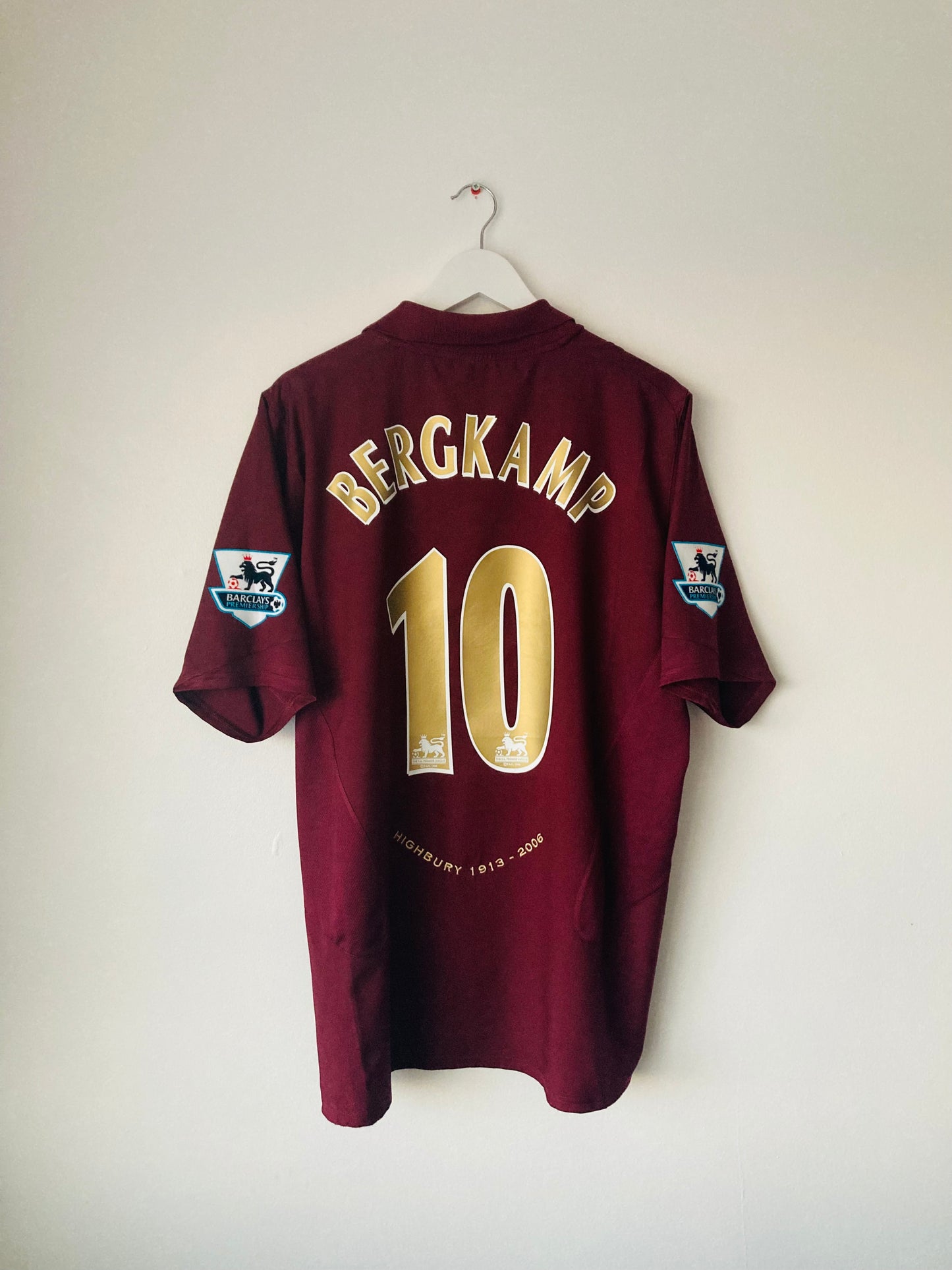 Arsenal home football shirt 2005/06 Bergkamp XL