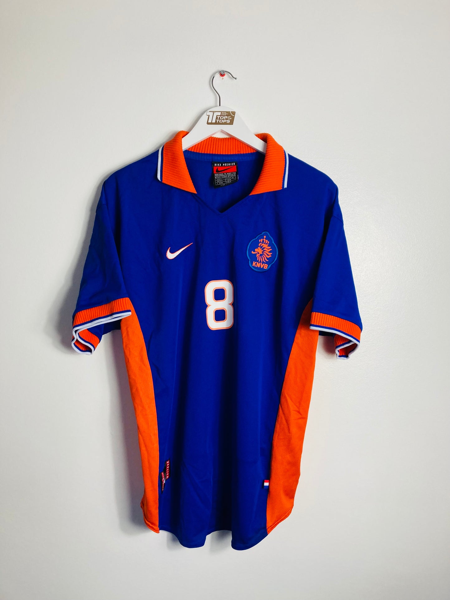 Holland Netherlands away football shirt
1997/98 Bergkamp XL