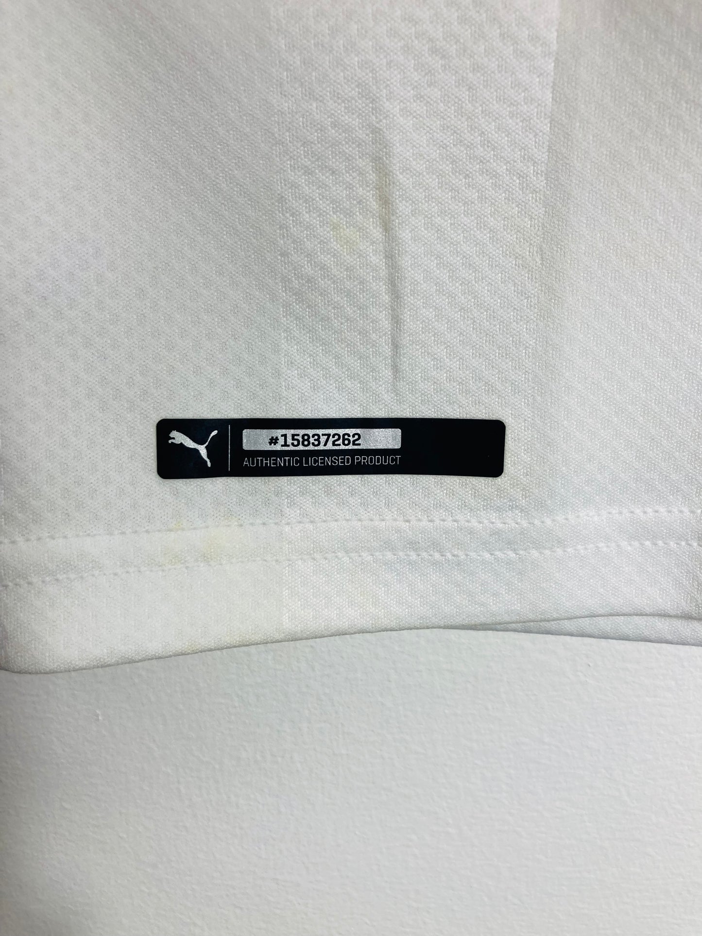 Valencia home football shirt 2019/20 medium
