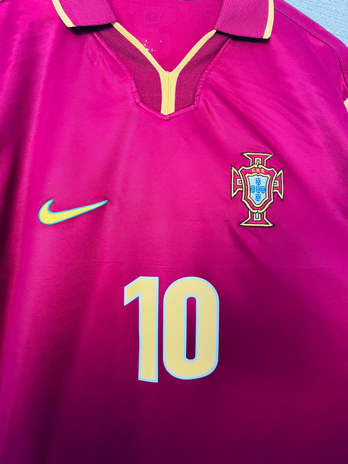 Portugal home football shirt 1998/99 Rui Costa XL