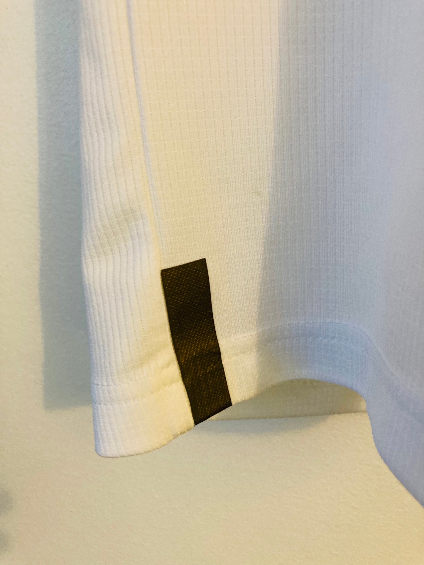 Real Madrid home football shirt 2018/19 Valverde medium