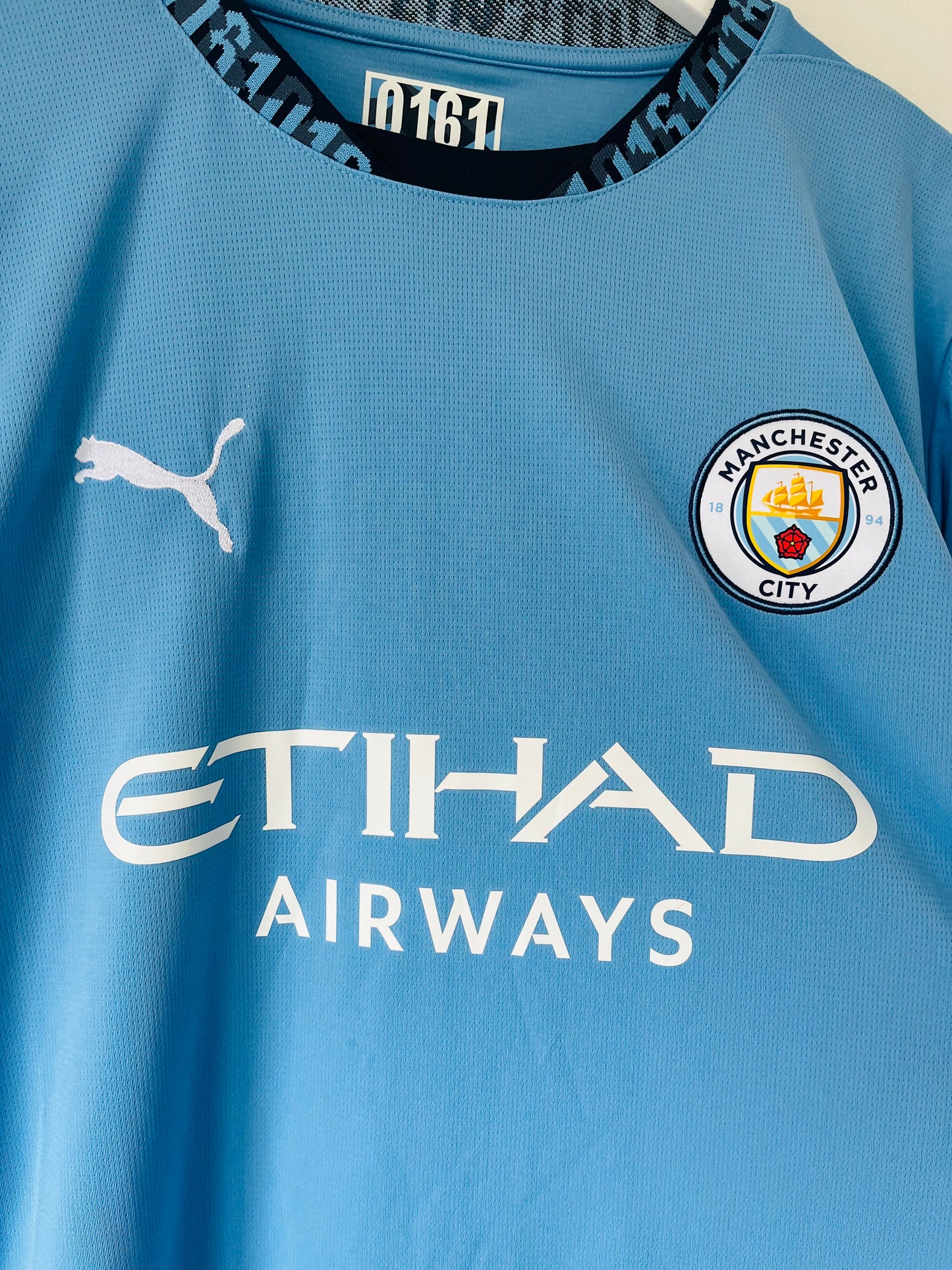 Manchester City home football shirt 2024/25 Marmoush Large