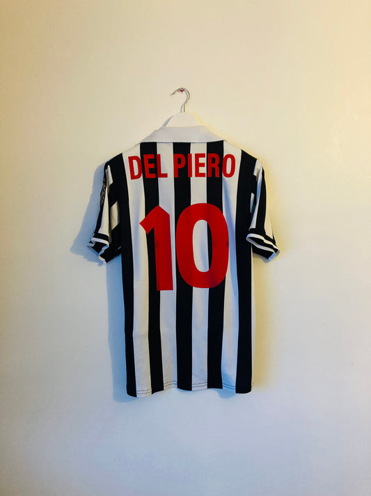 Juventus home football shirt 1998/99 Del Piero Small