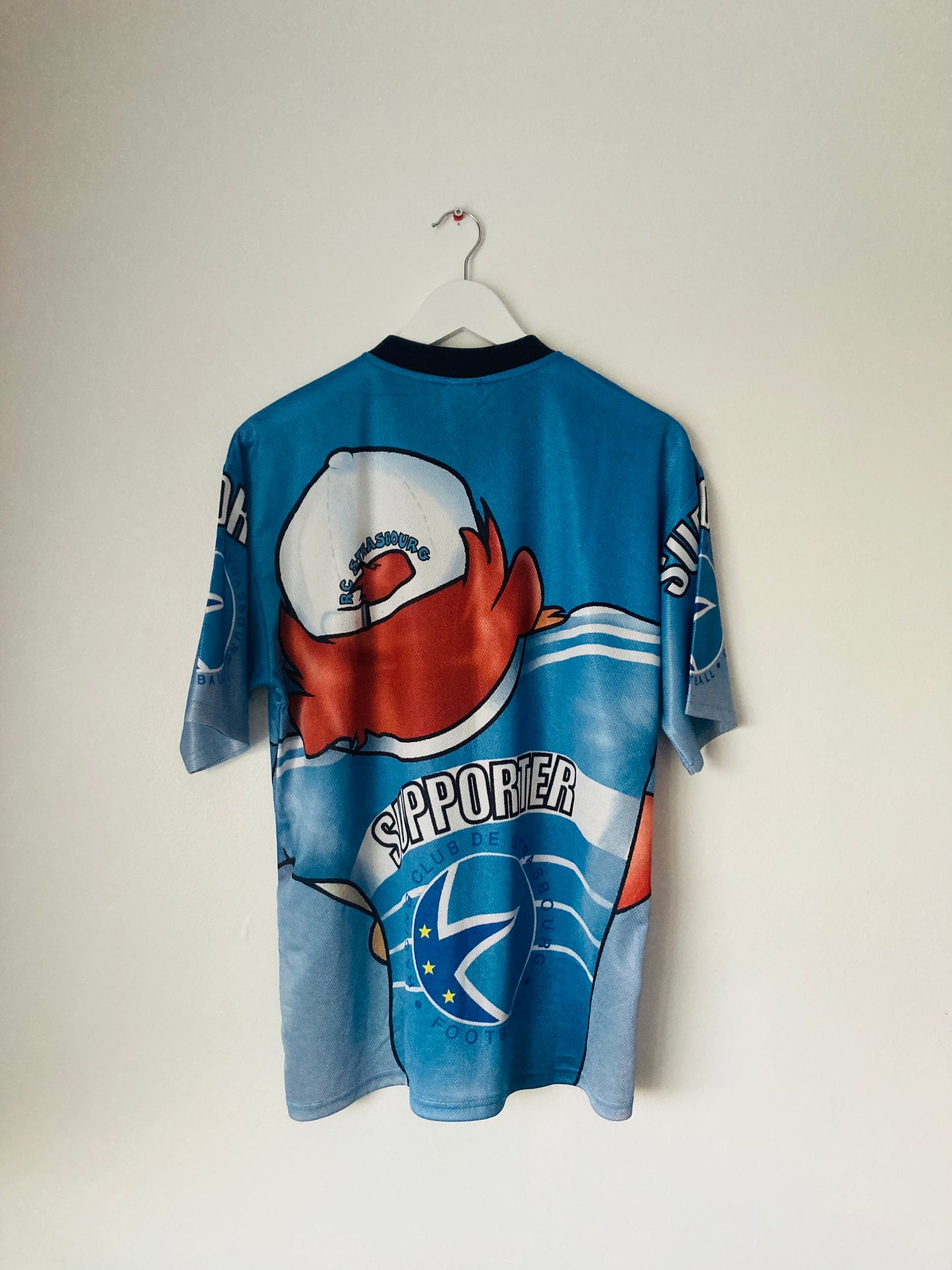 RC Strasbourg special edition looney tunes football shirt 2000/01 Large